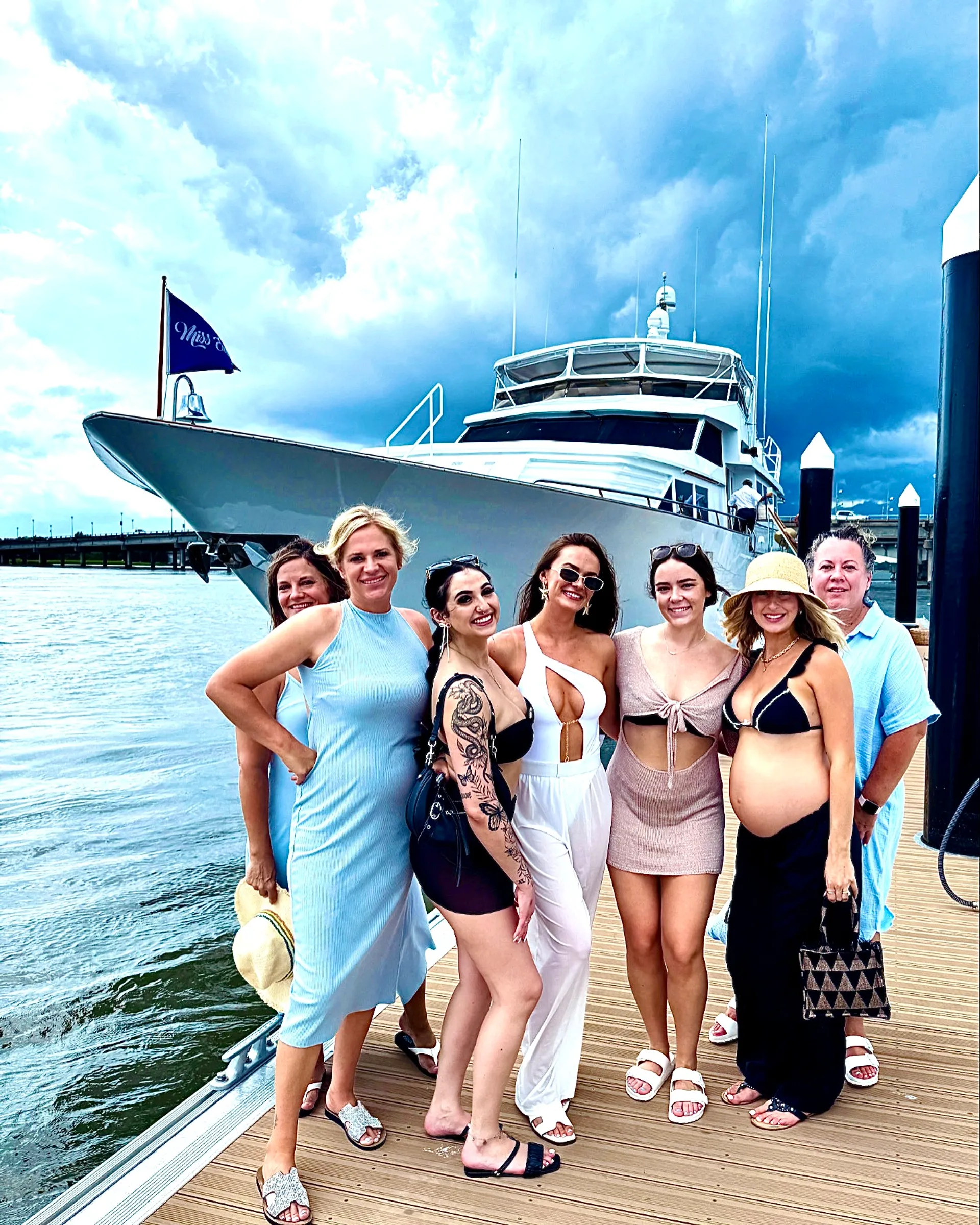 Luxury Motor Yacht Charter in Charleston