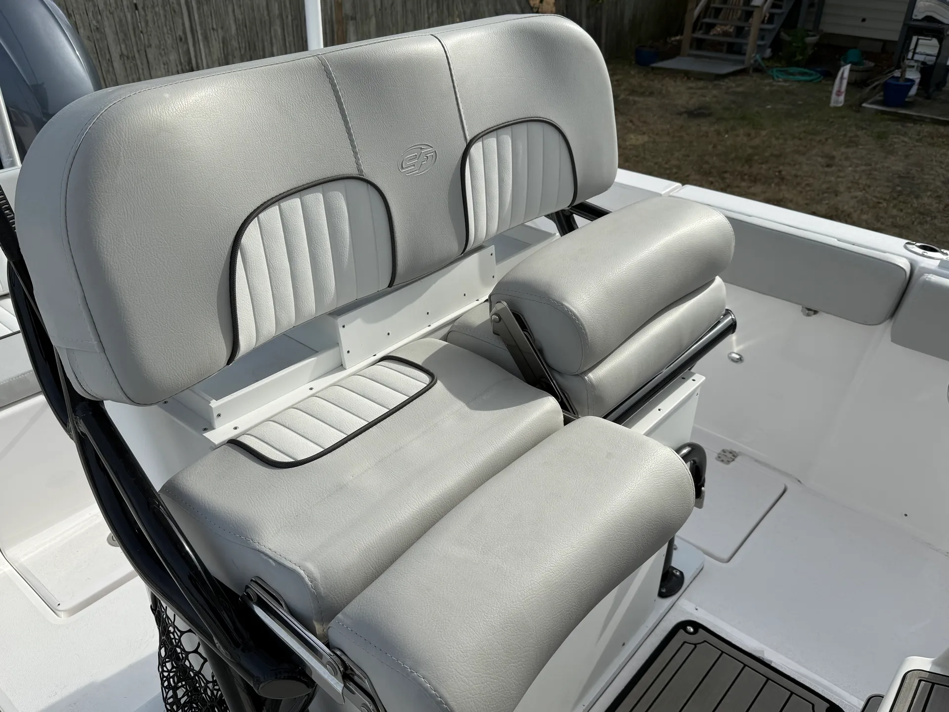 Fully-equipped, gyro-stabilized 2023 Sea Fox 268 Commander