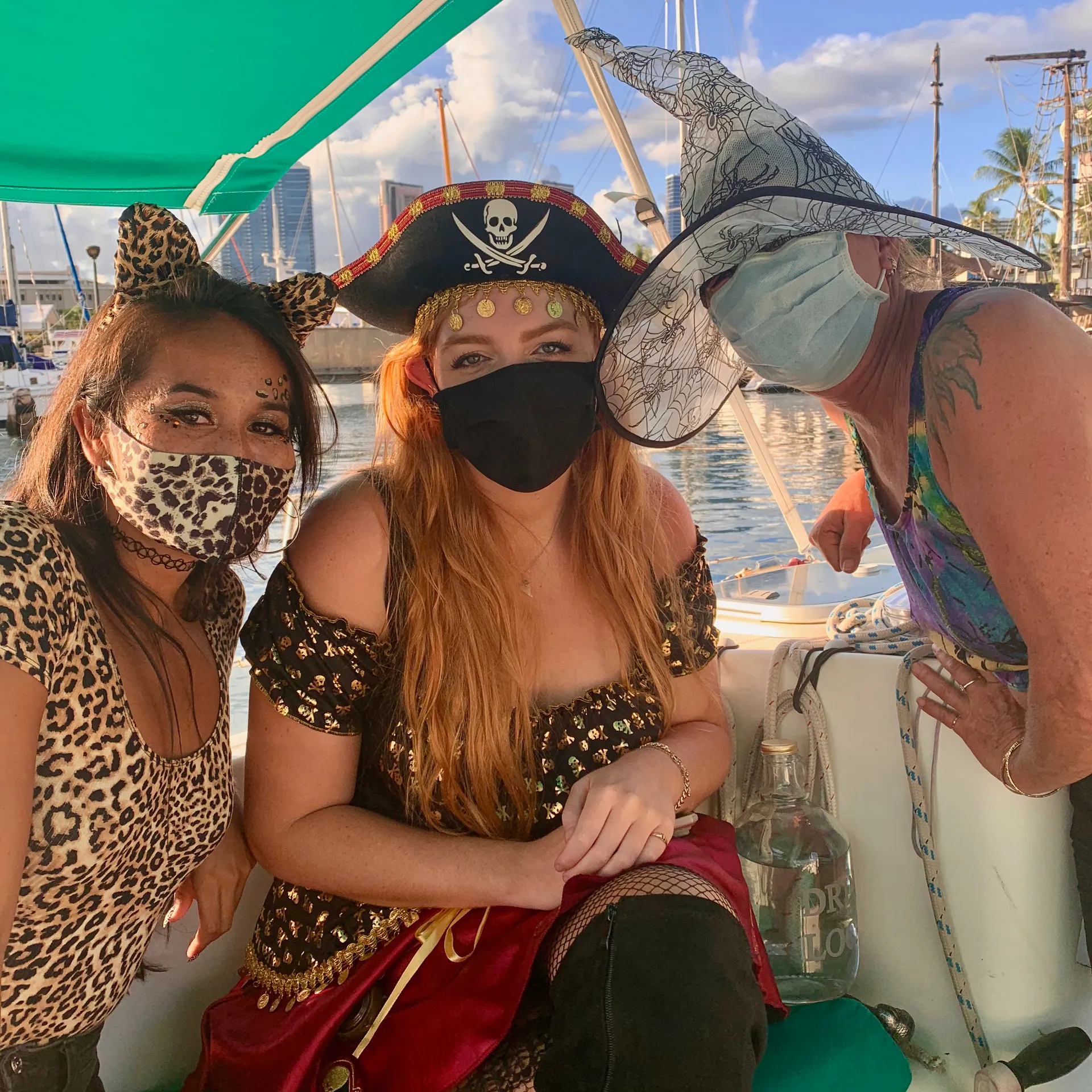 Fireworks viewing private 🎉 party. See them from the ocean, Sunsets