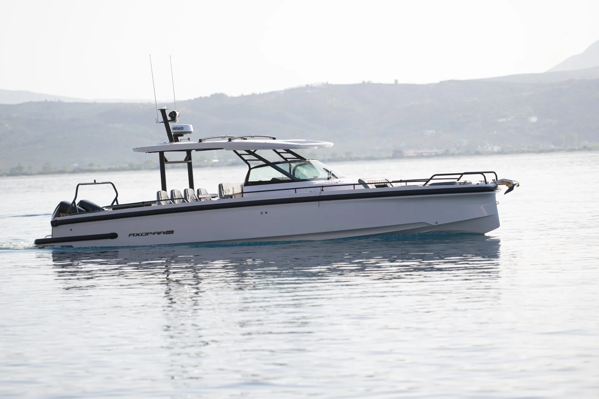 Brabus Axopar 37 Suntop up to 13 guests w/Restroom A/C and heat