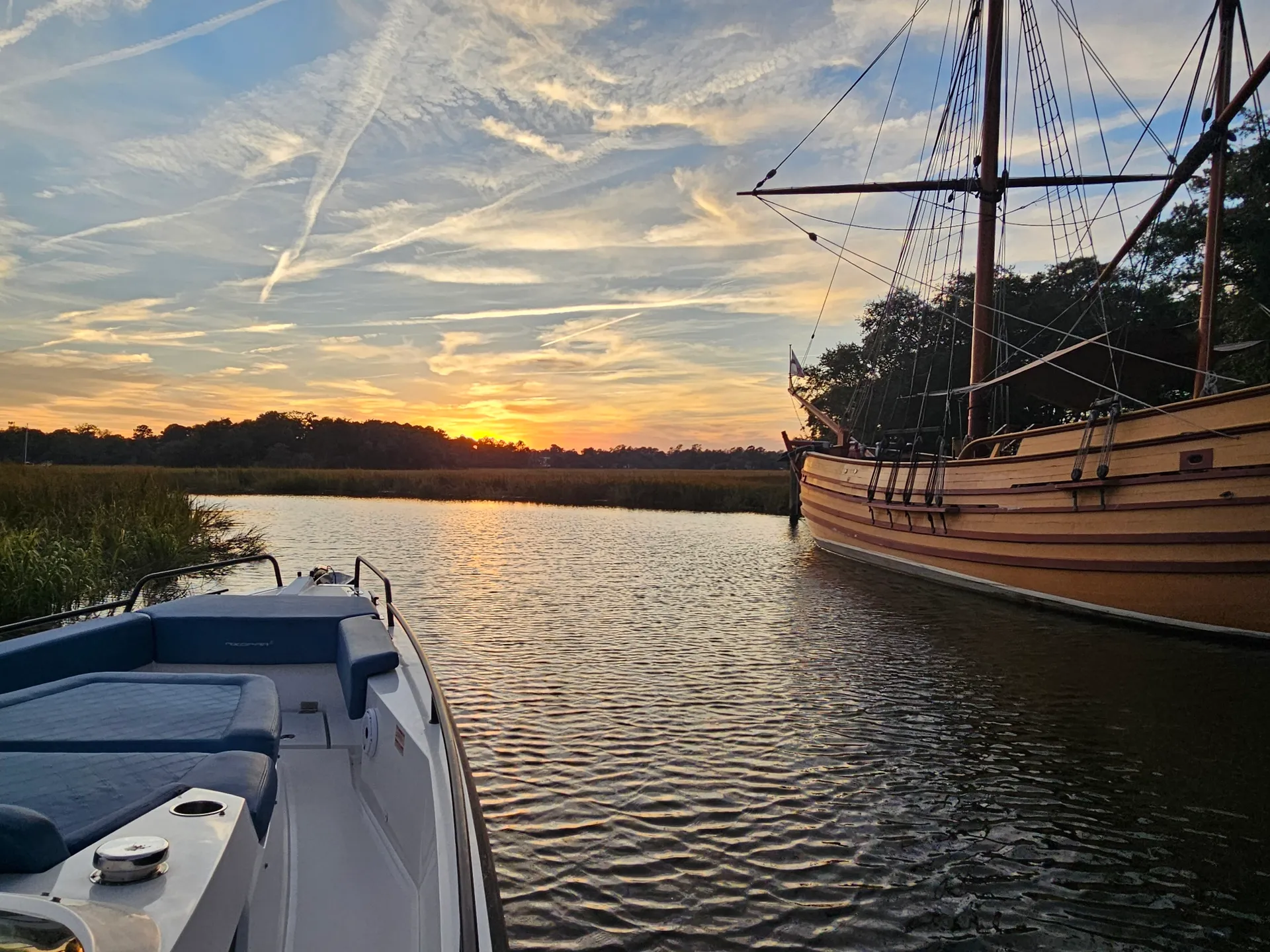 Brabus Axopar 37 Suntop up to 13 guests w/Restroom A/C and heat