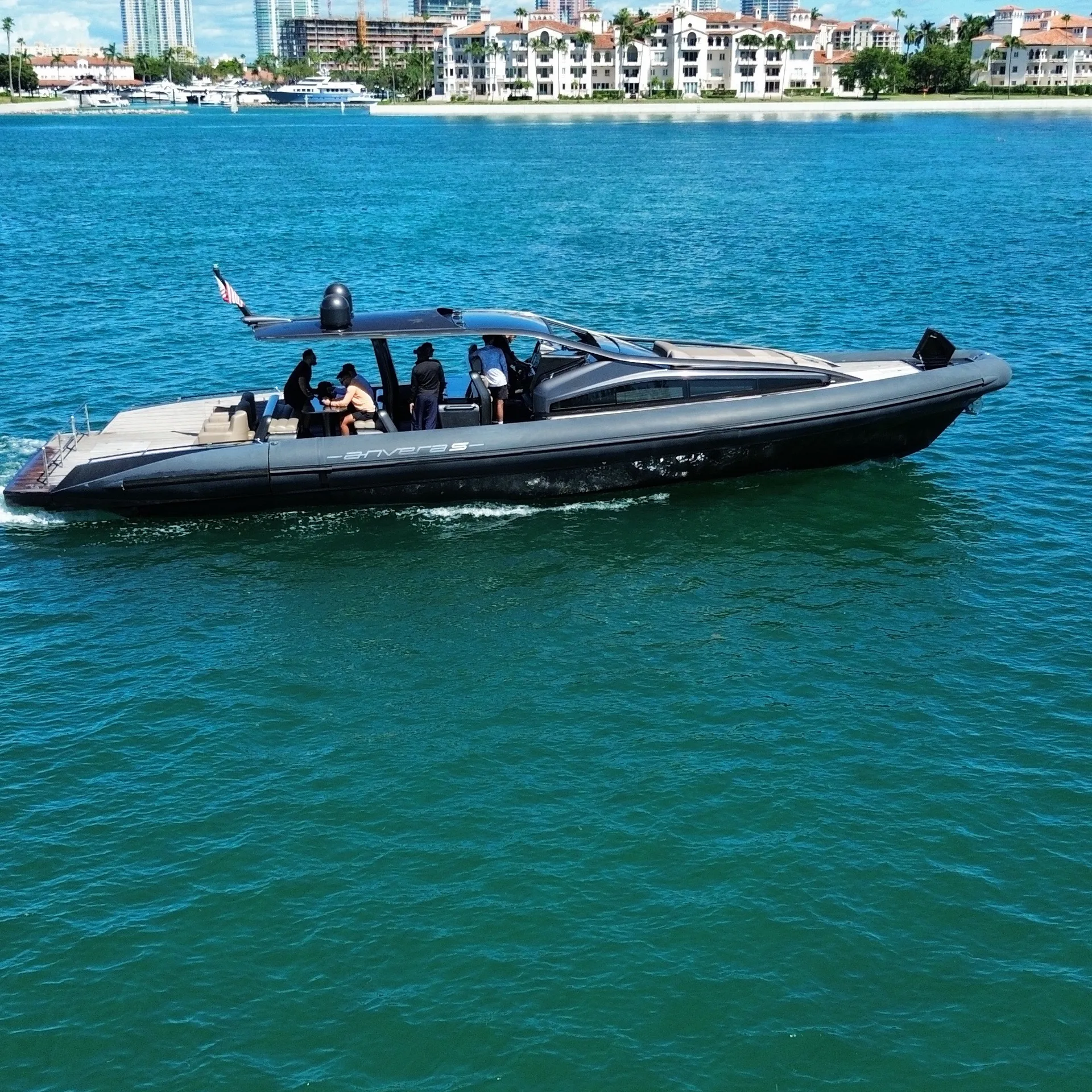 Beautiful Sea Ray 65 Yacht ! ✅