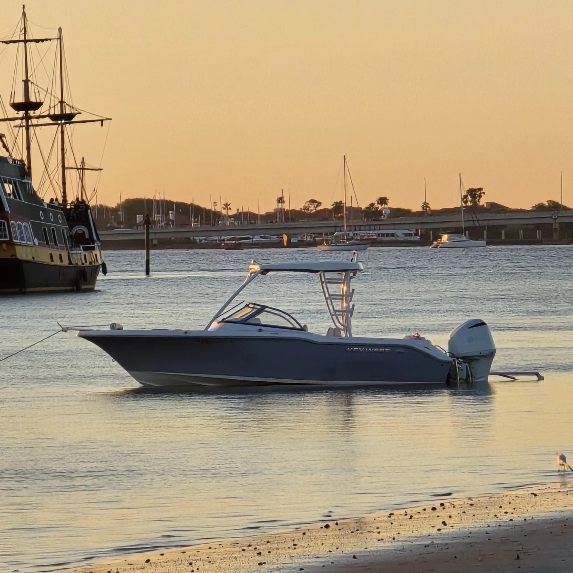 Great boat with lots of space, can do anything