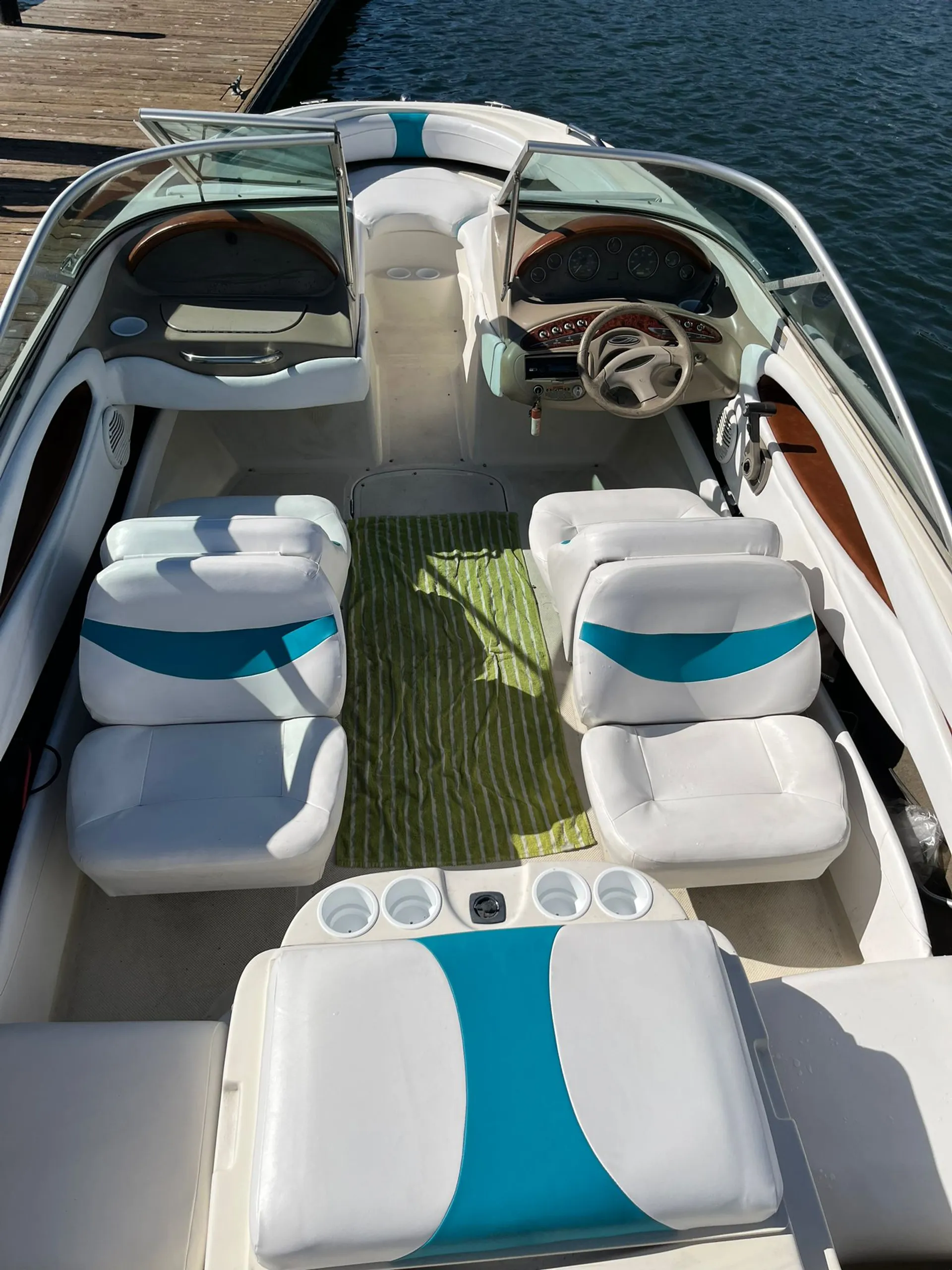 New Interior Maxum SR1900 bow rider V8