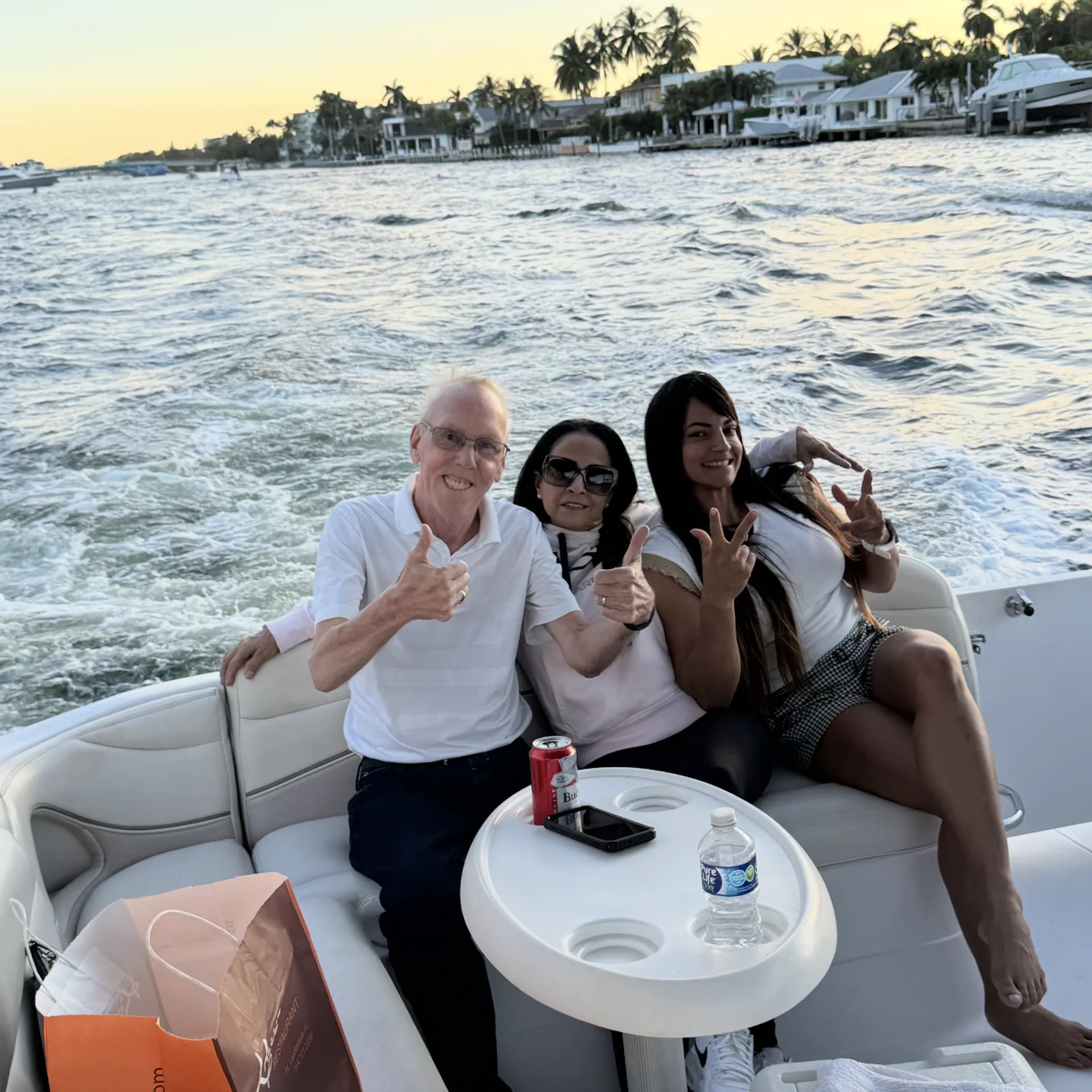 Perfect Boat for Family and Friends!