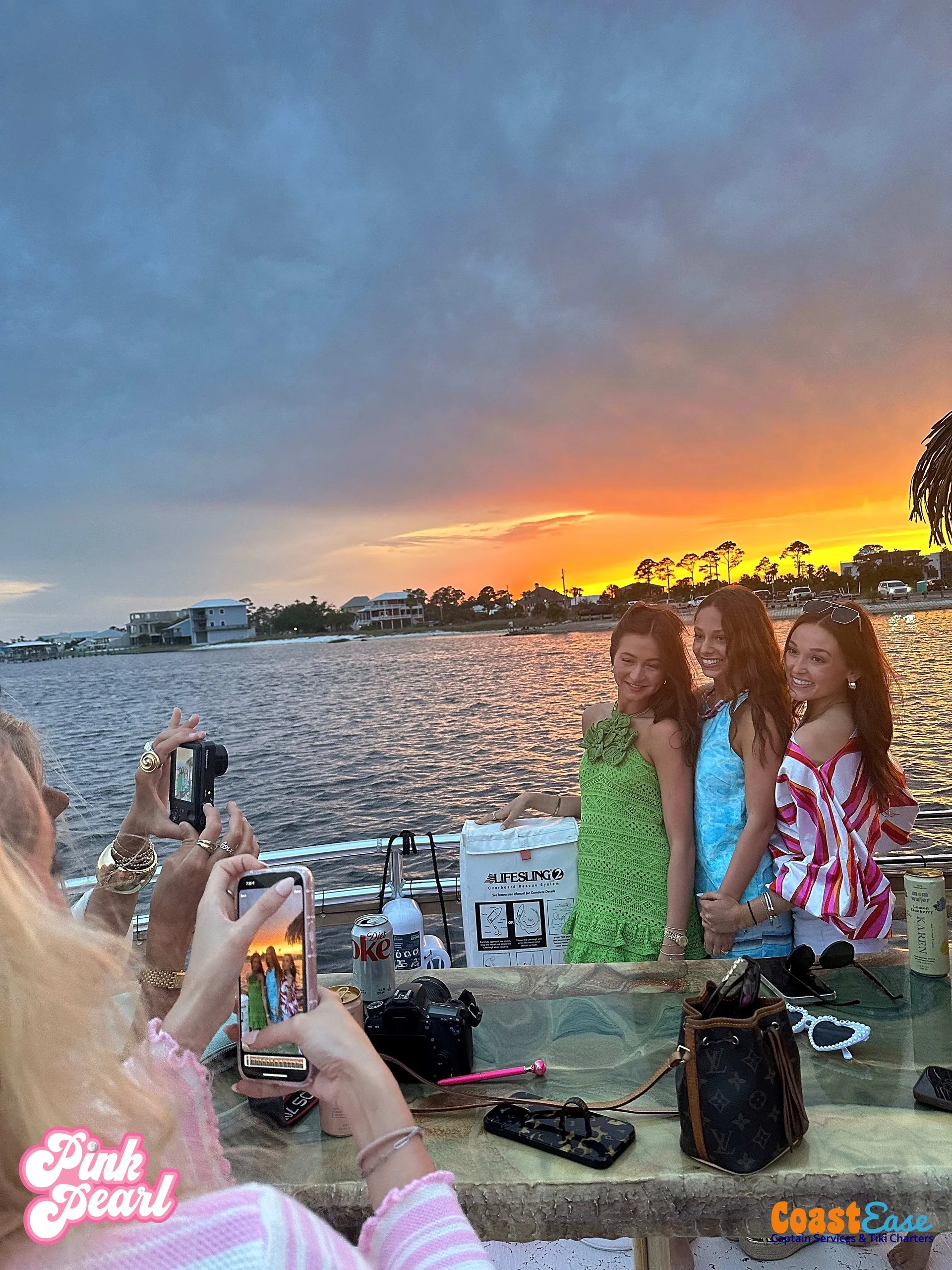 18 Passenger Tiki Boat with Captain