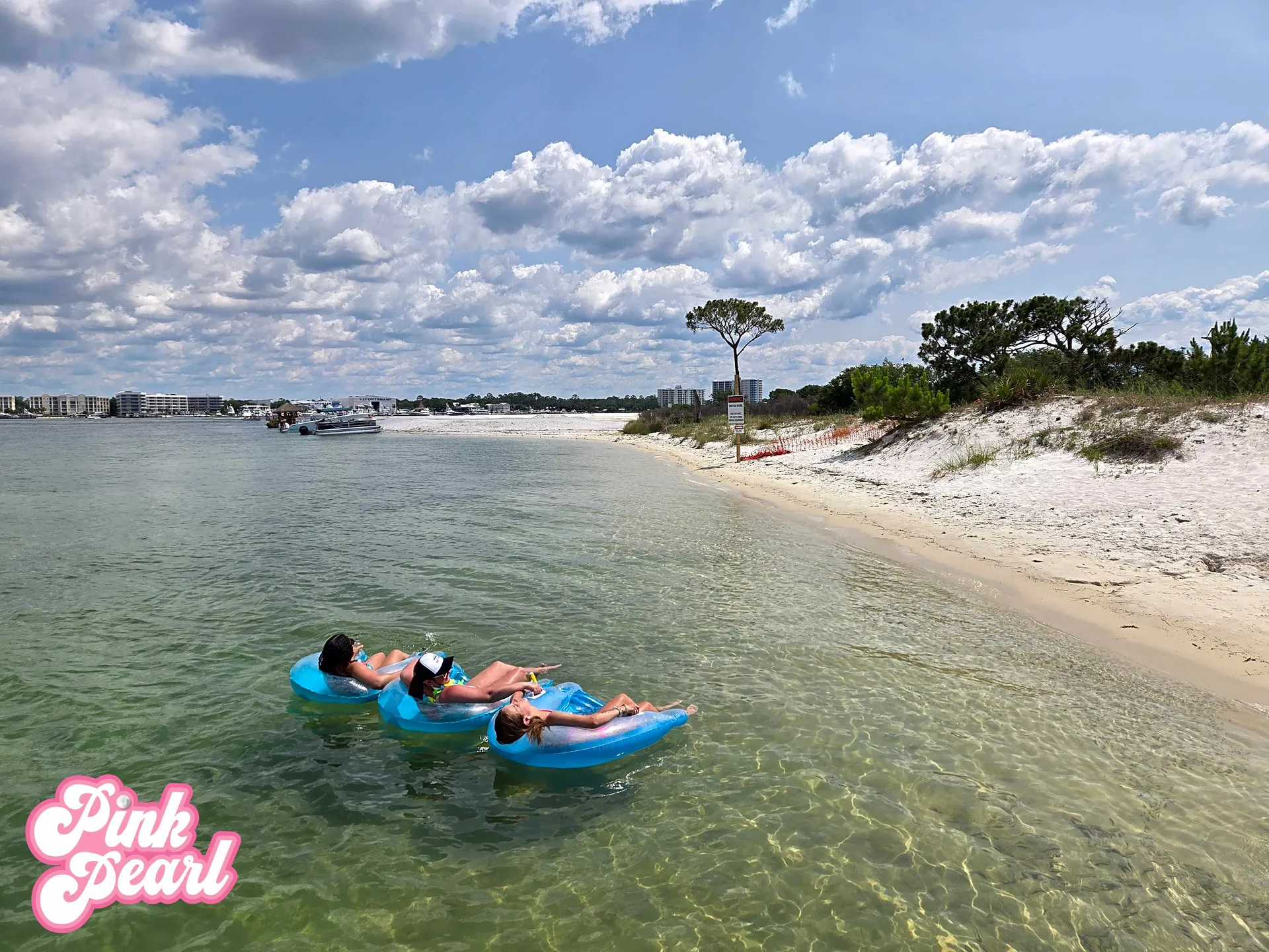 18 Passenger Tiki Boat with Captain