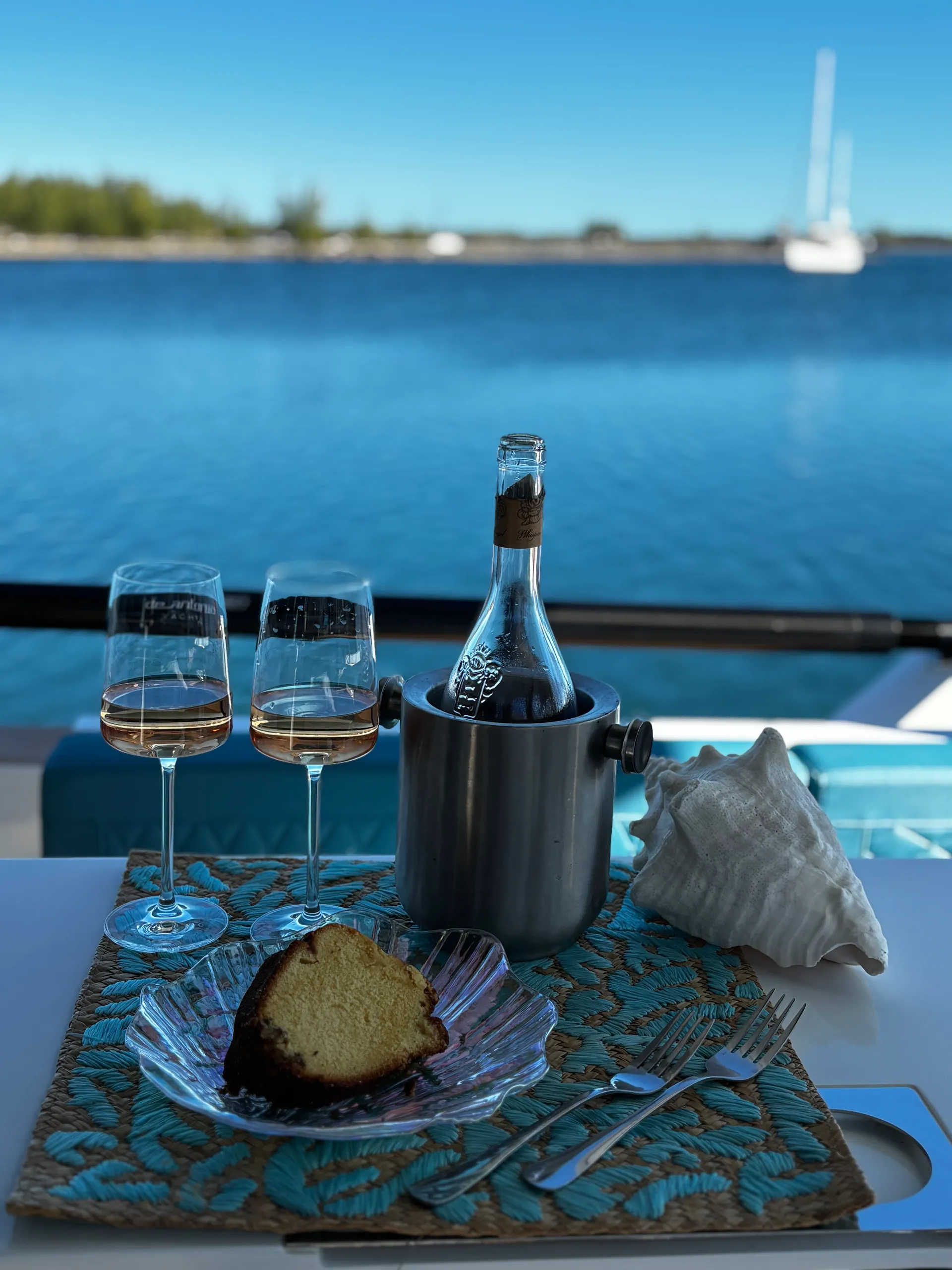 La Ondina Yacht - Party Day Perfected - Up to 13 Guests 