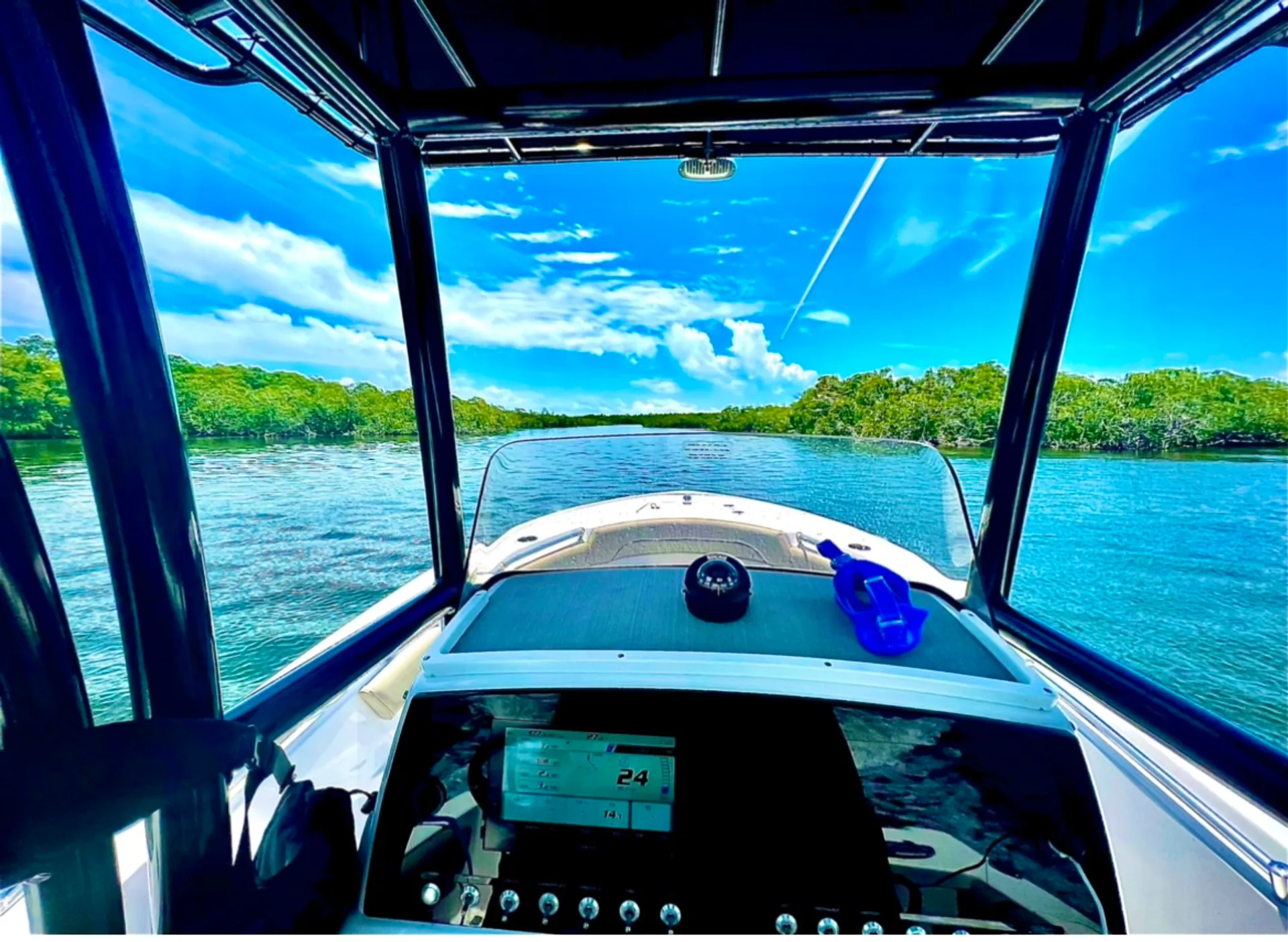 2022 Sportsman with 150 Yamaha with T top and Garmin navigation