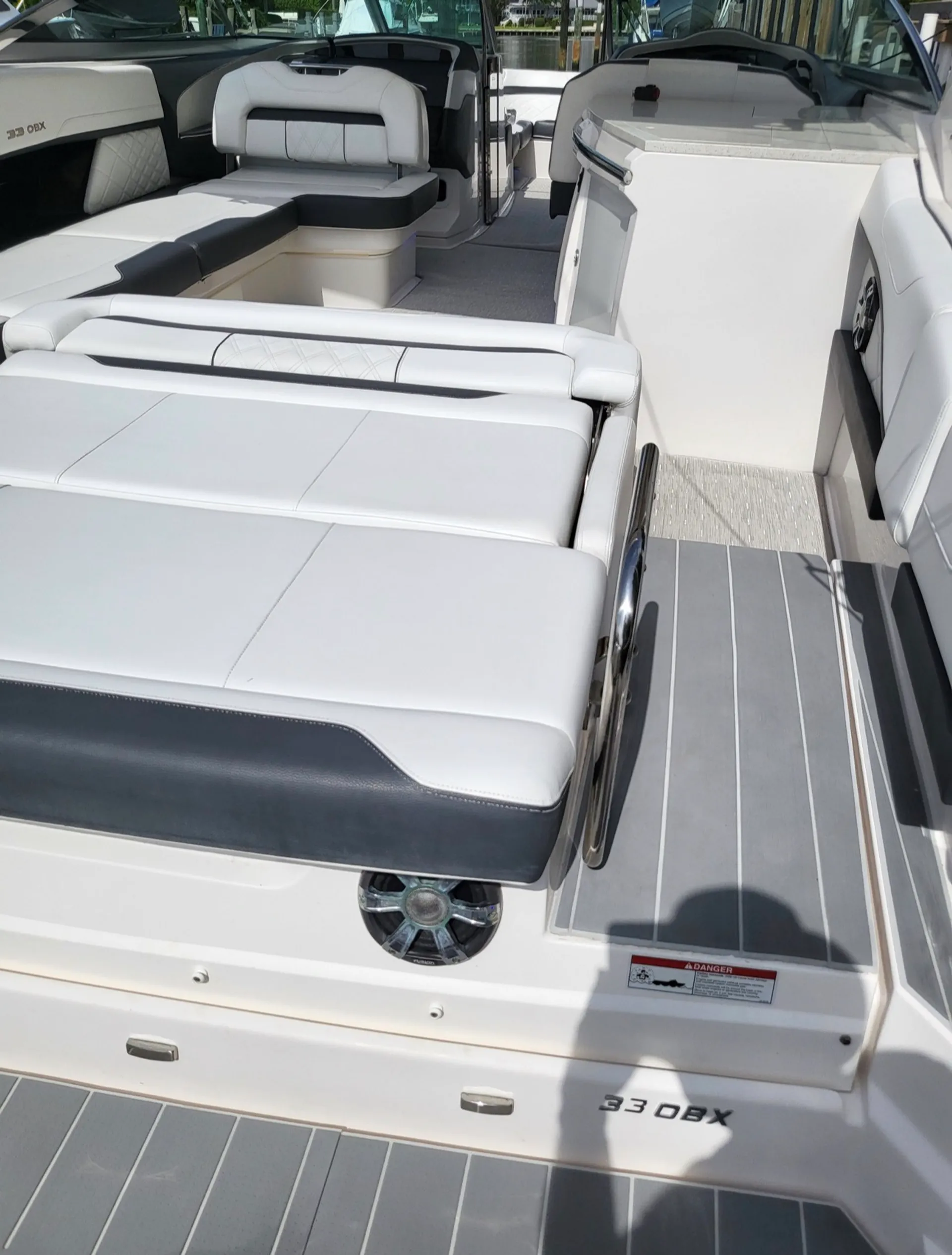 Regal Open Deck 33 feet 2017