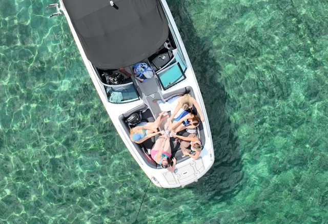 Rent a Chris Craft bow rider in South Lake Tahoe, CA near me