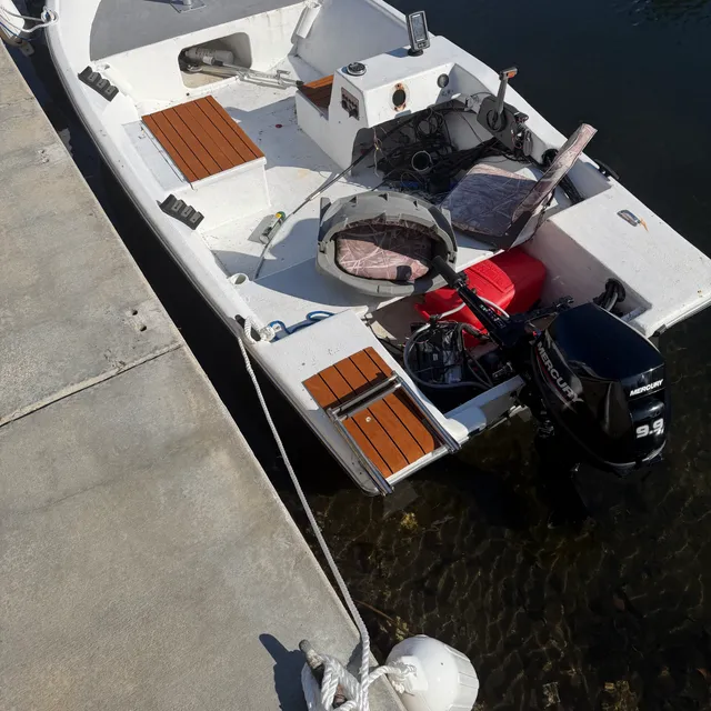 Rent a Griffith skiff in Spring Hill, FL near me
