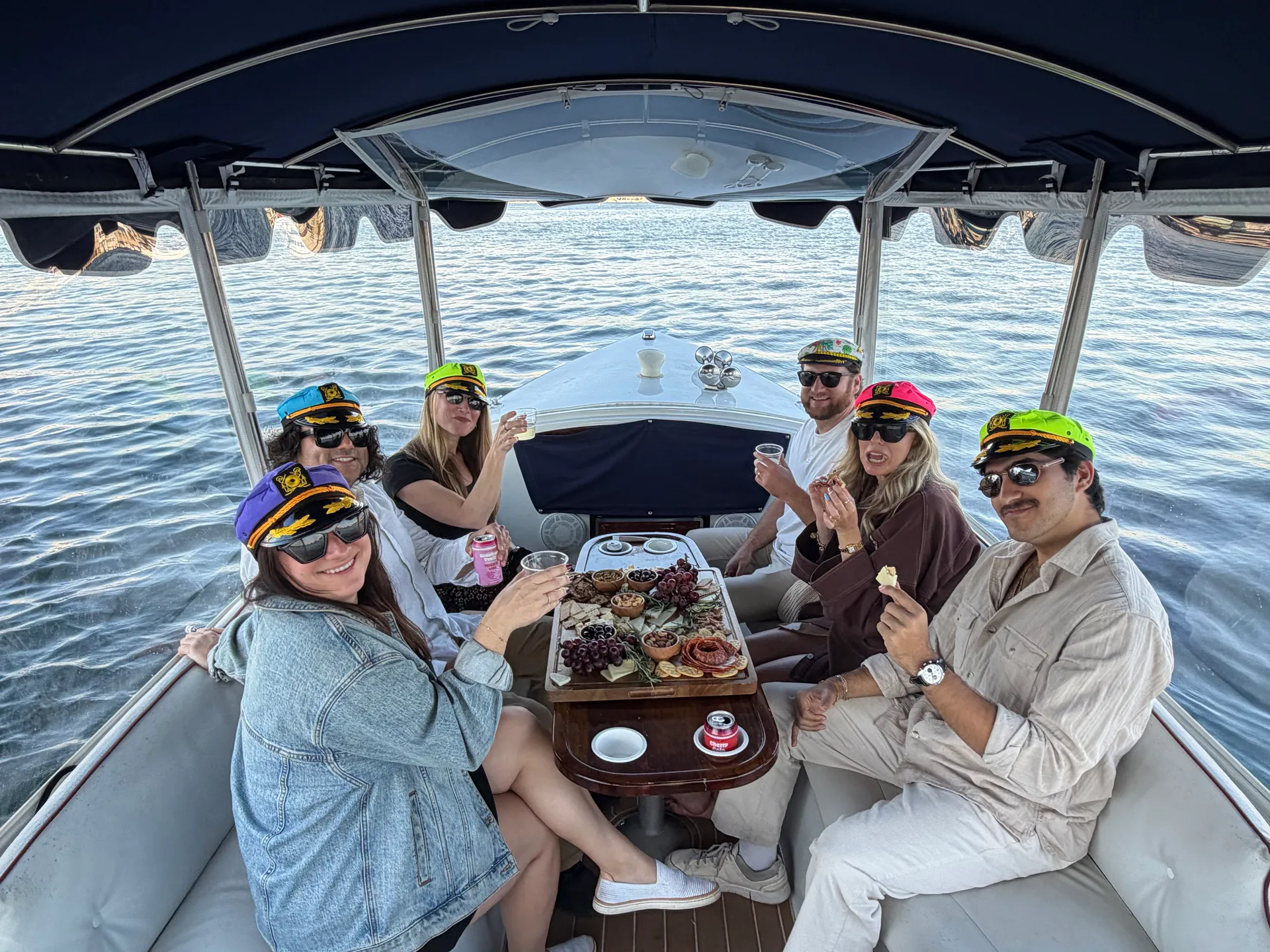 Duffy Cruise in Marina del Rey for 8! Captain Included!