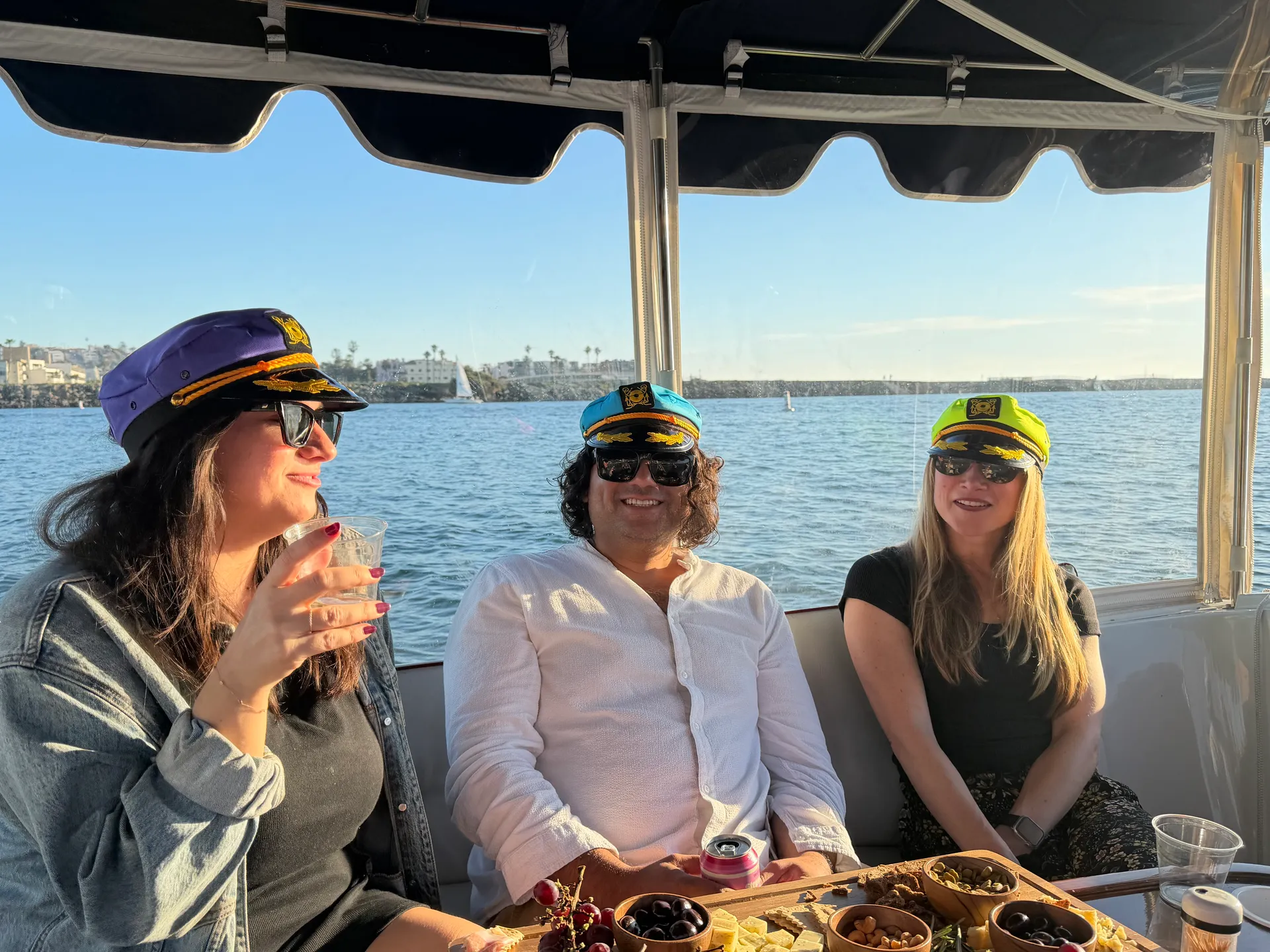 Duffy Cruise in Marina del Rey for 8! Captain Included!