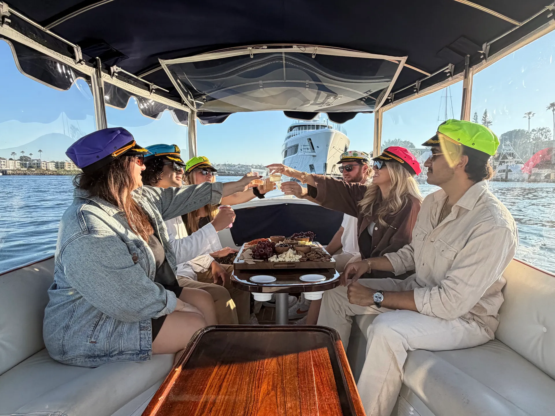 Duffy Cruise in Marina del Rey for 8! Captain Included!