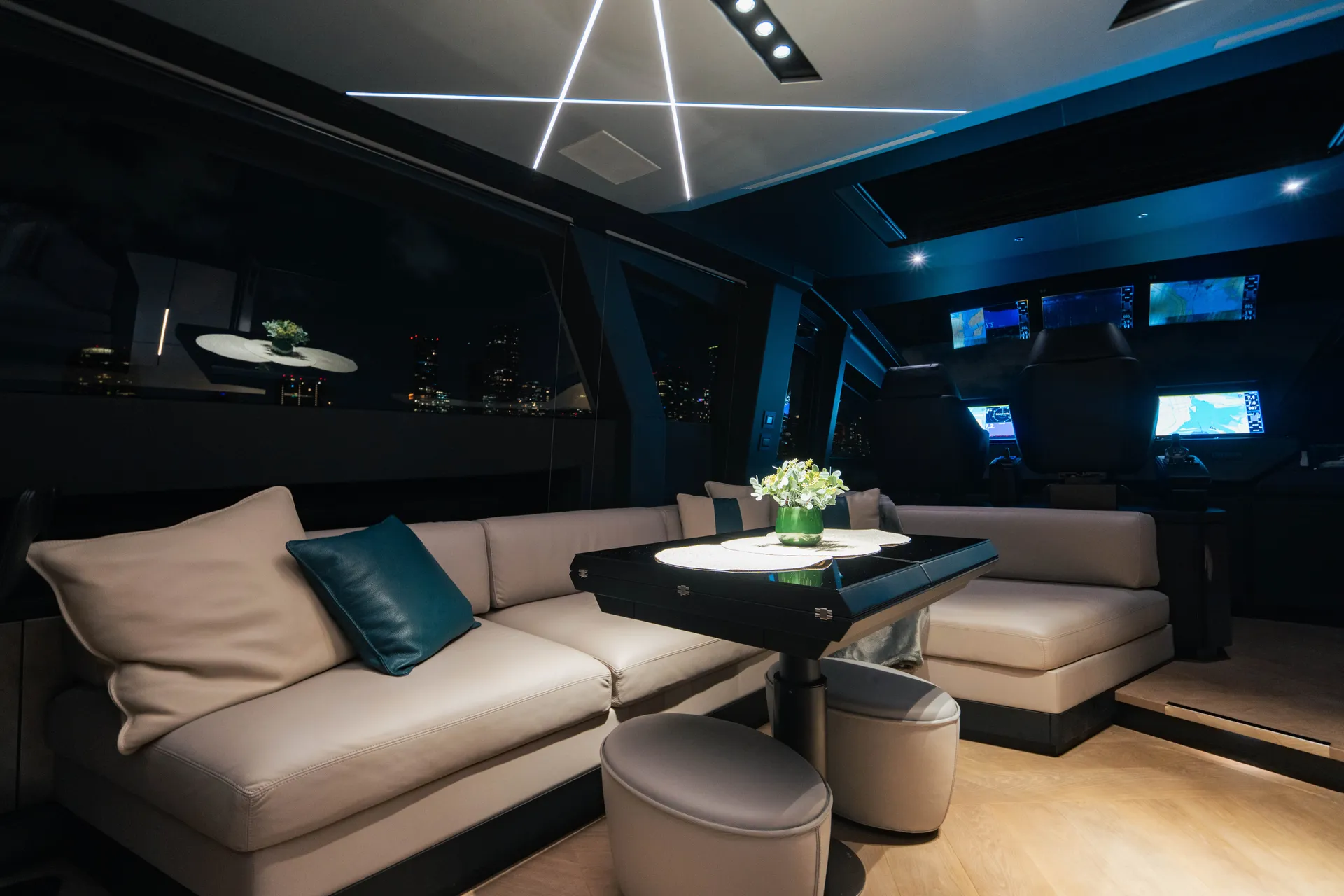 2025 Pershing GTX80 – Brand New Flagship Performance Yacht