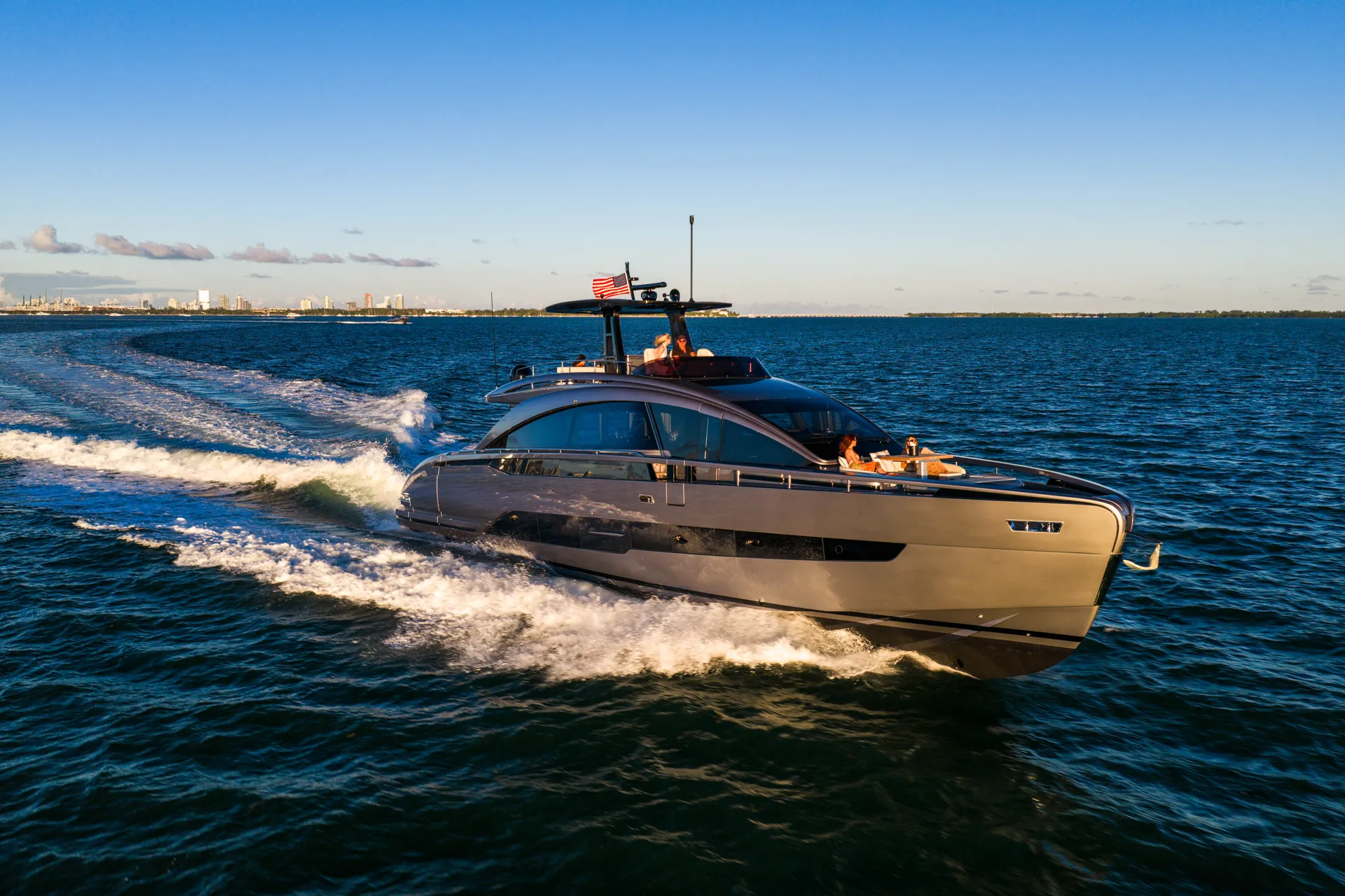 2025 Pershing GTX80 – Brand New Flagship Performance Yacht
