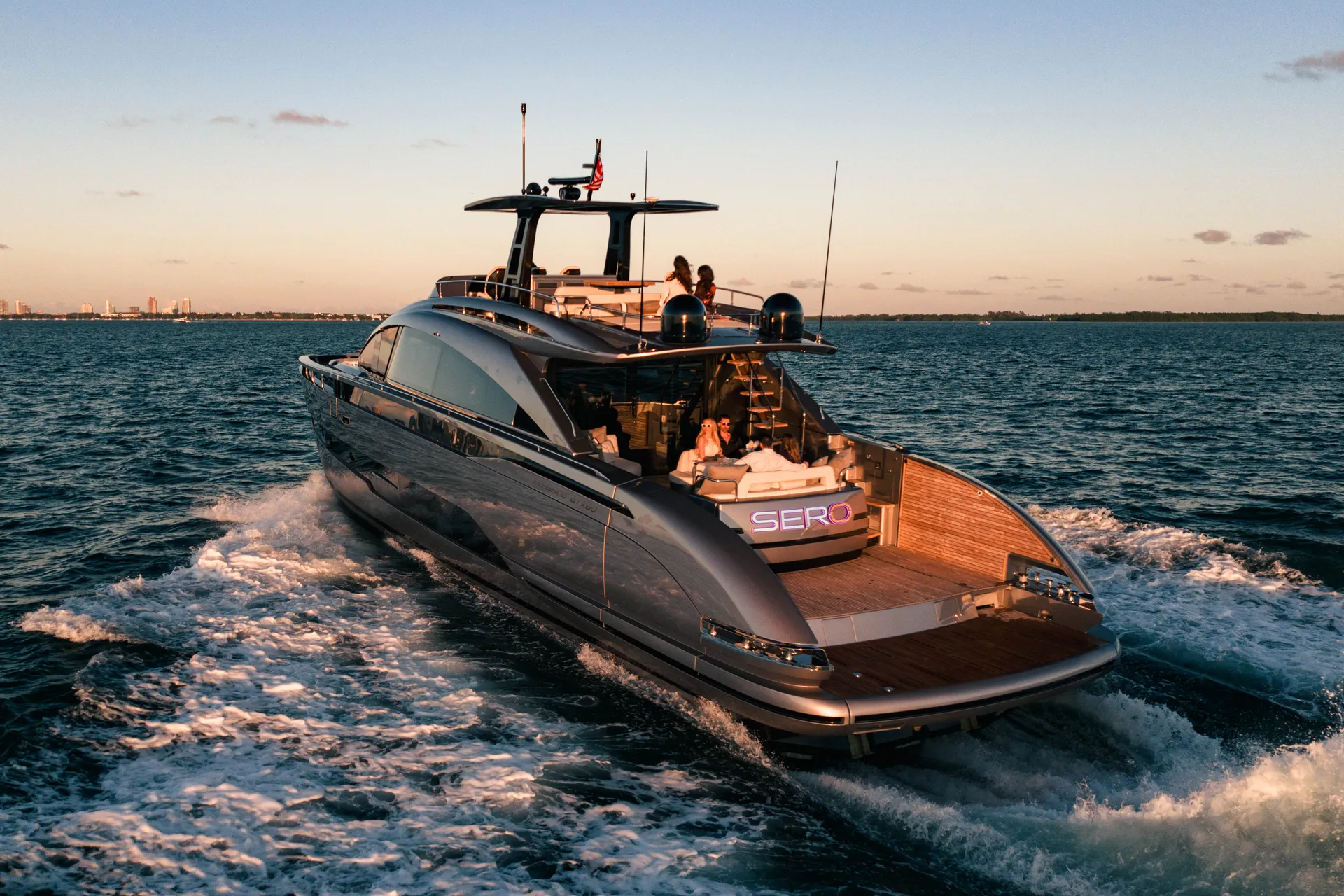 2025 Pershing GTX80 – Brand New Flagship Performance Yacht