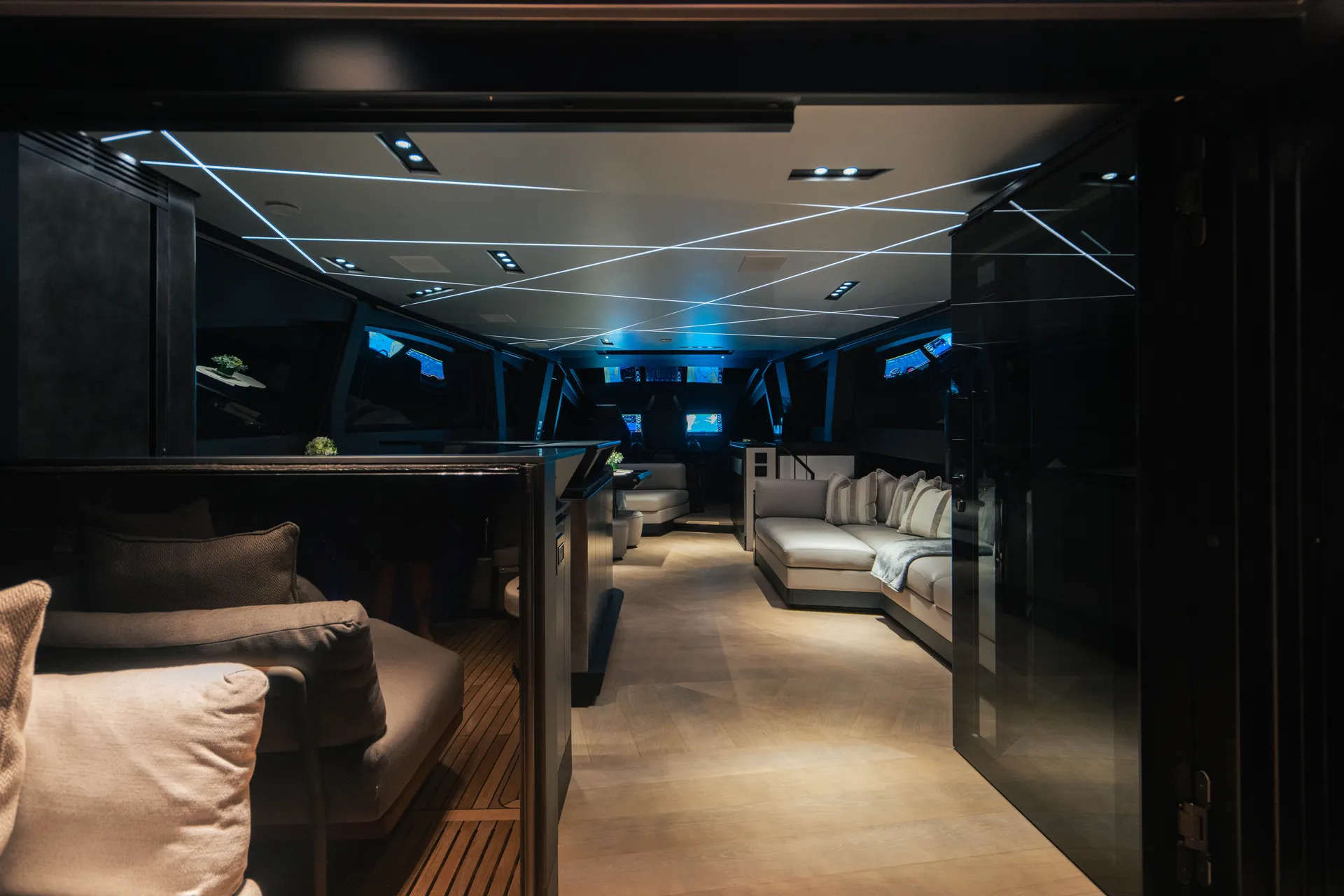 2025 Pershing GTX80 – Brand New Flagship Performance Yacht