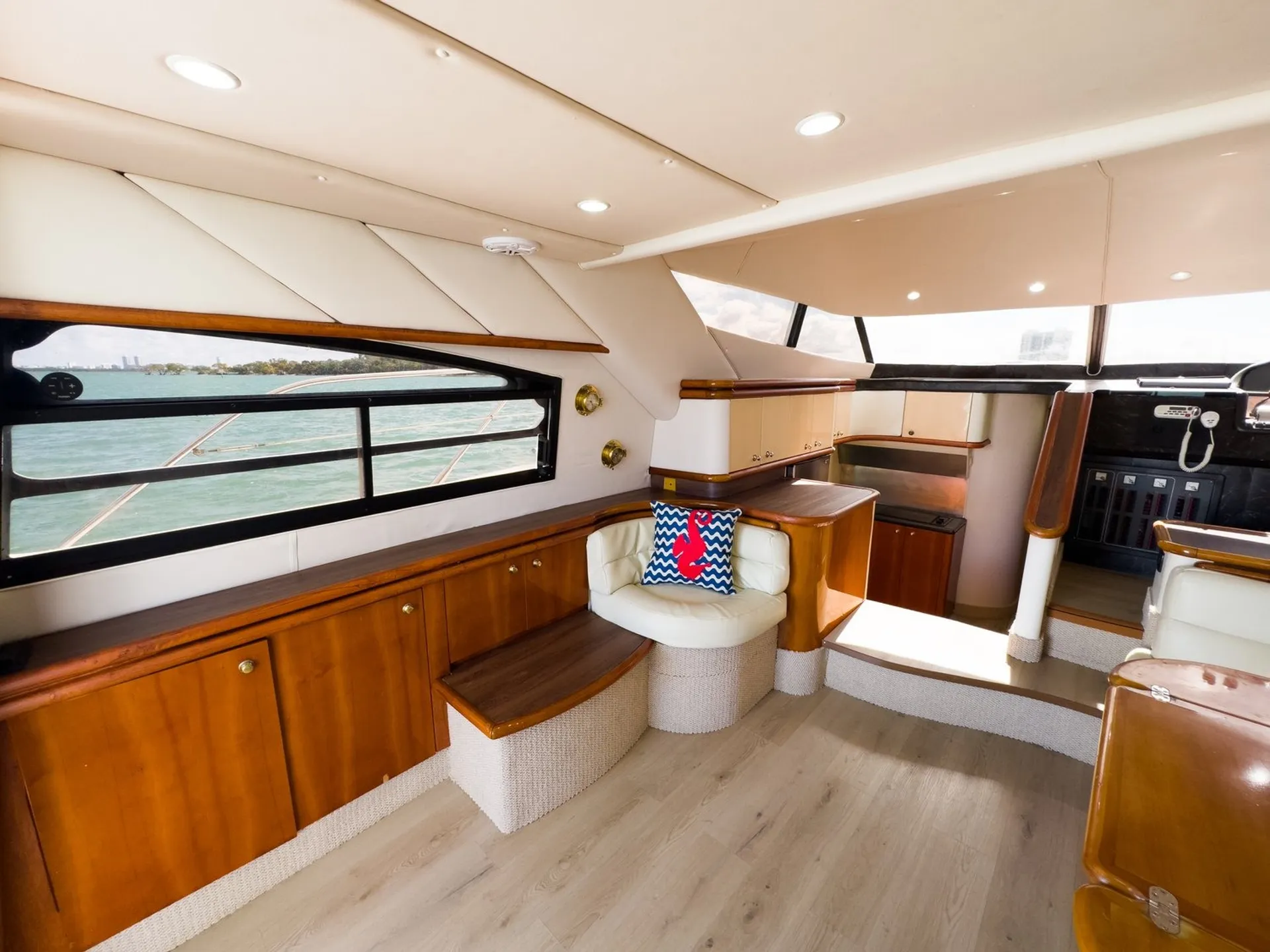 Enjoy Miami In 50FT SUNSEEKER MANHATTAN!
