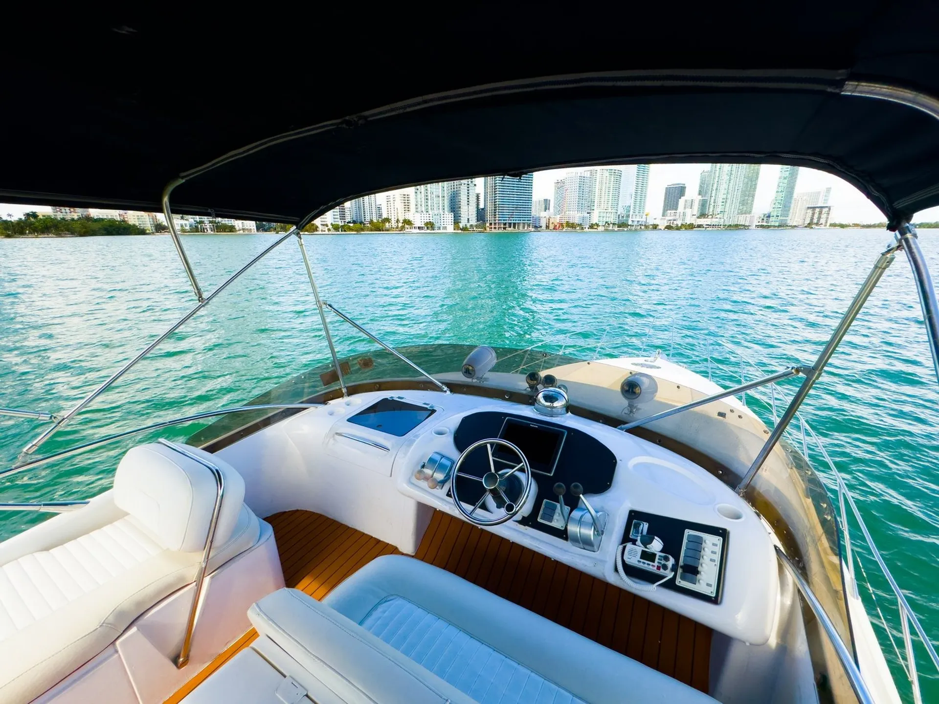 Enjoy Miami In 50FT SUNSEEKER MANHATTAN!