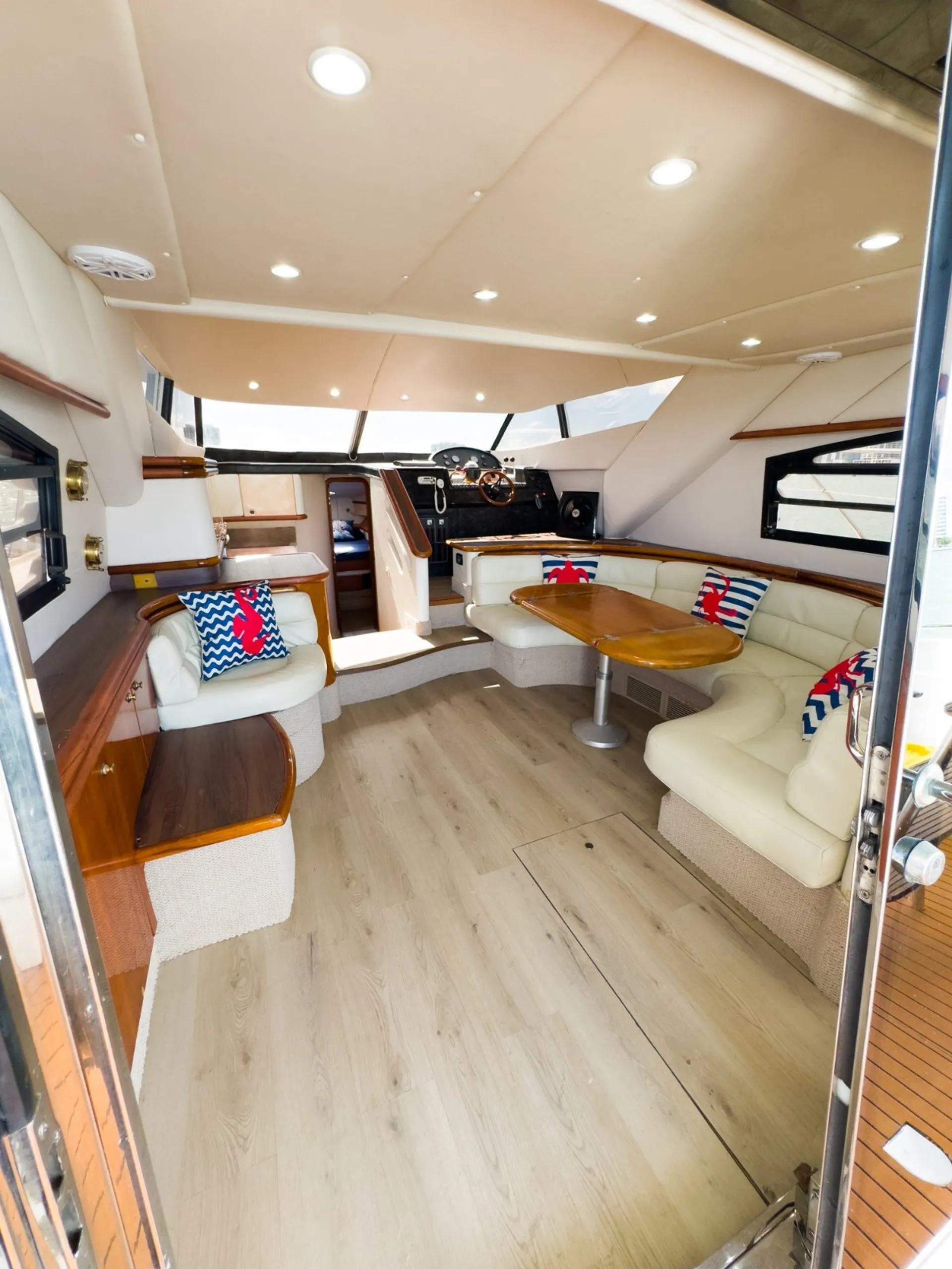 Enjoy Miami In 50FT SUNSEEKER MANHATTAN!