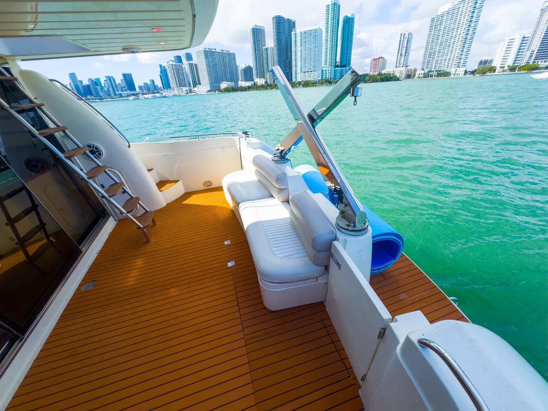 Enjoy Miami In 50FT SUNSEEKER MANHATTAN!