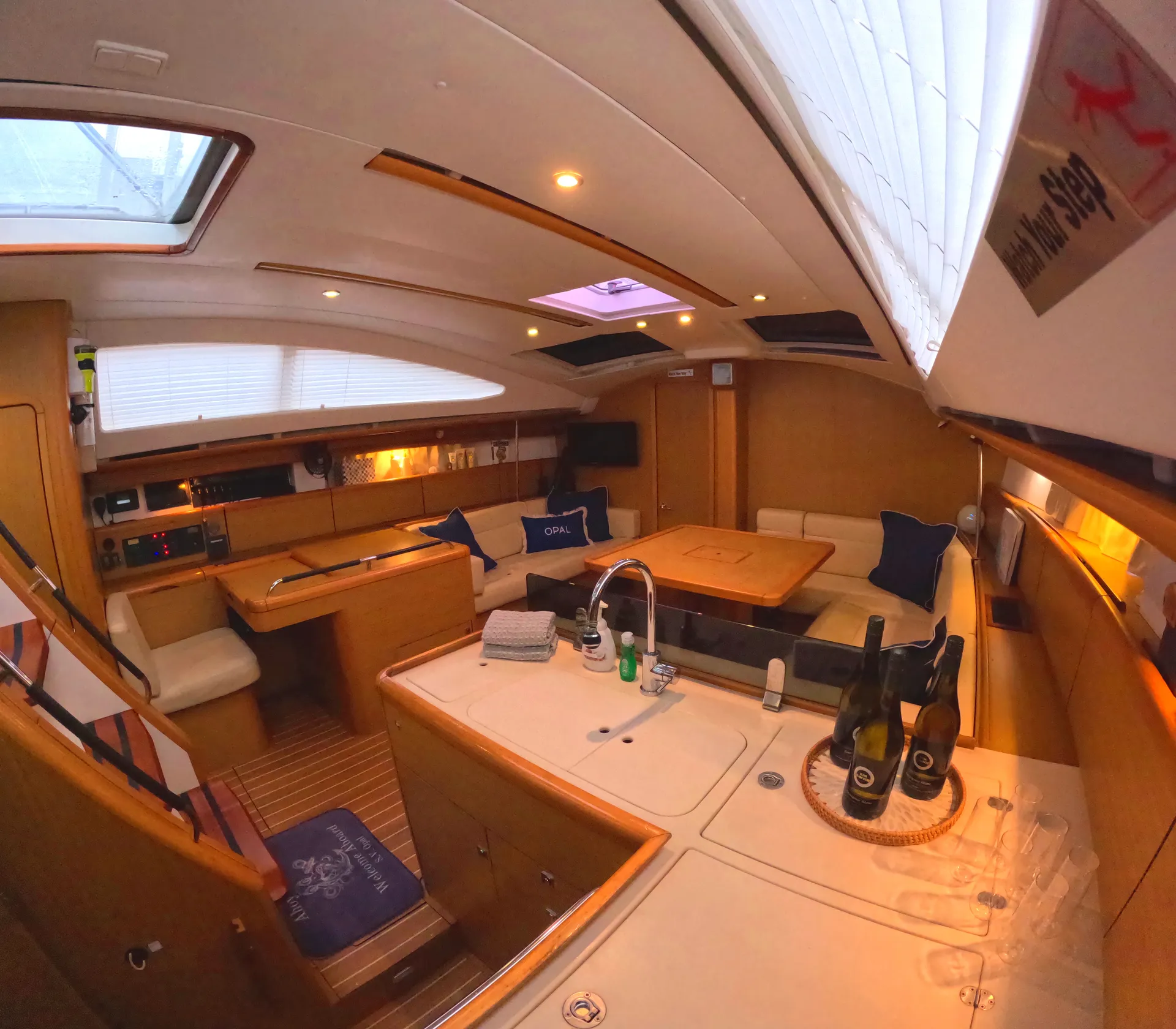 Beautiful 45’ Sailboat - Private Charter