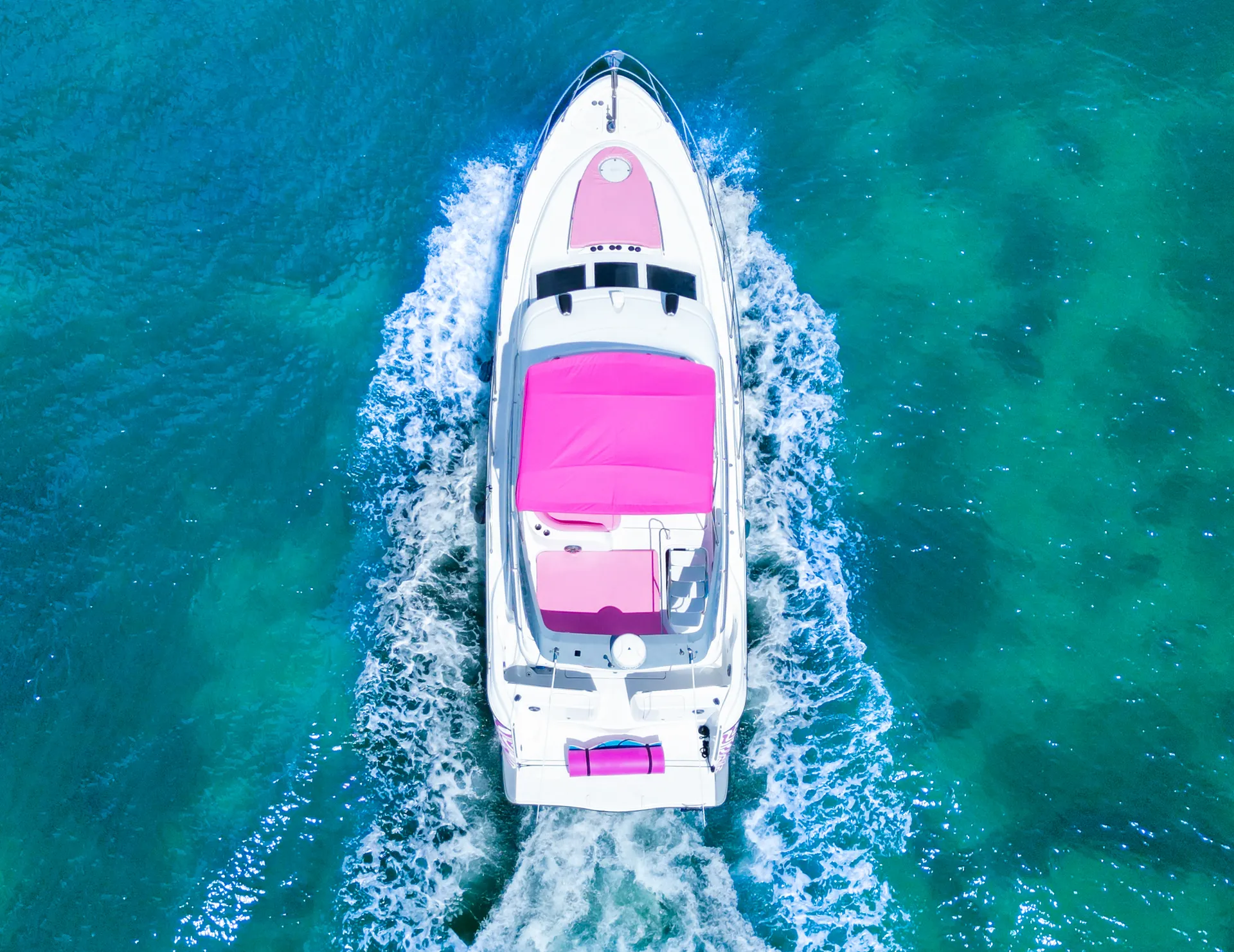  Enjoy MAXUM 46ft "Pink Lady" in Miami!