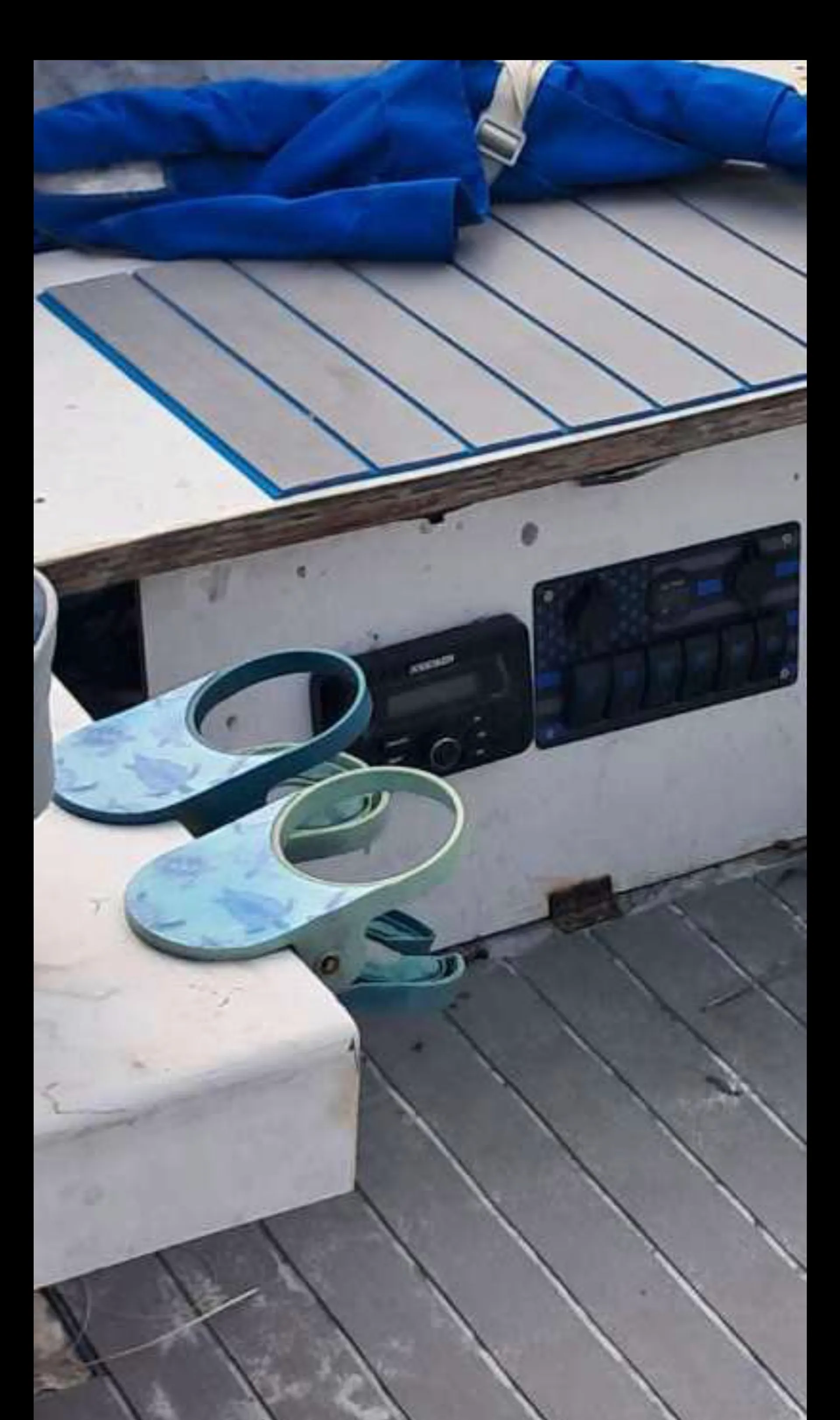 The Hippie Mermaid  Skiff 