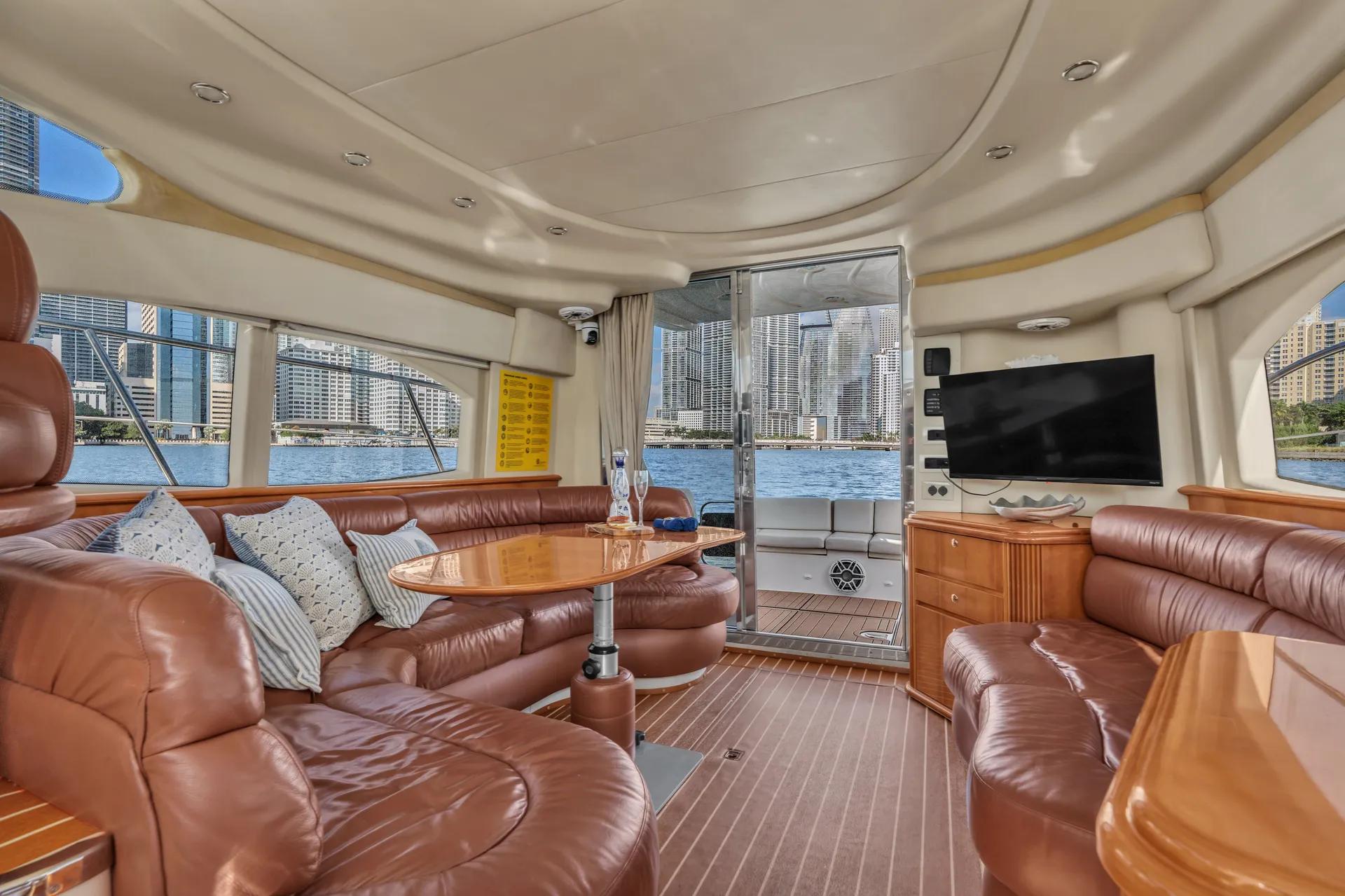 Miami’s Magic Unfolds Aboard a 45ft Azimut!