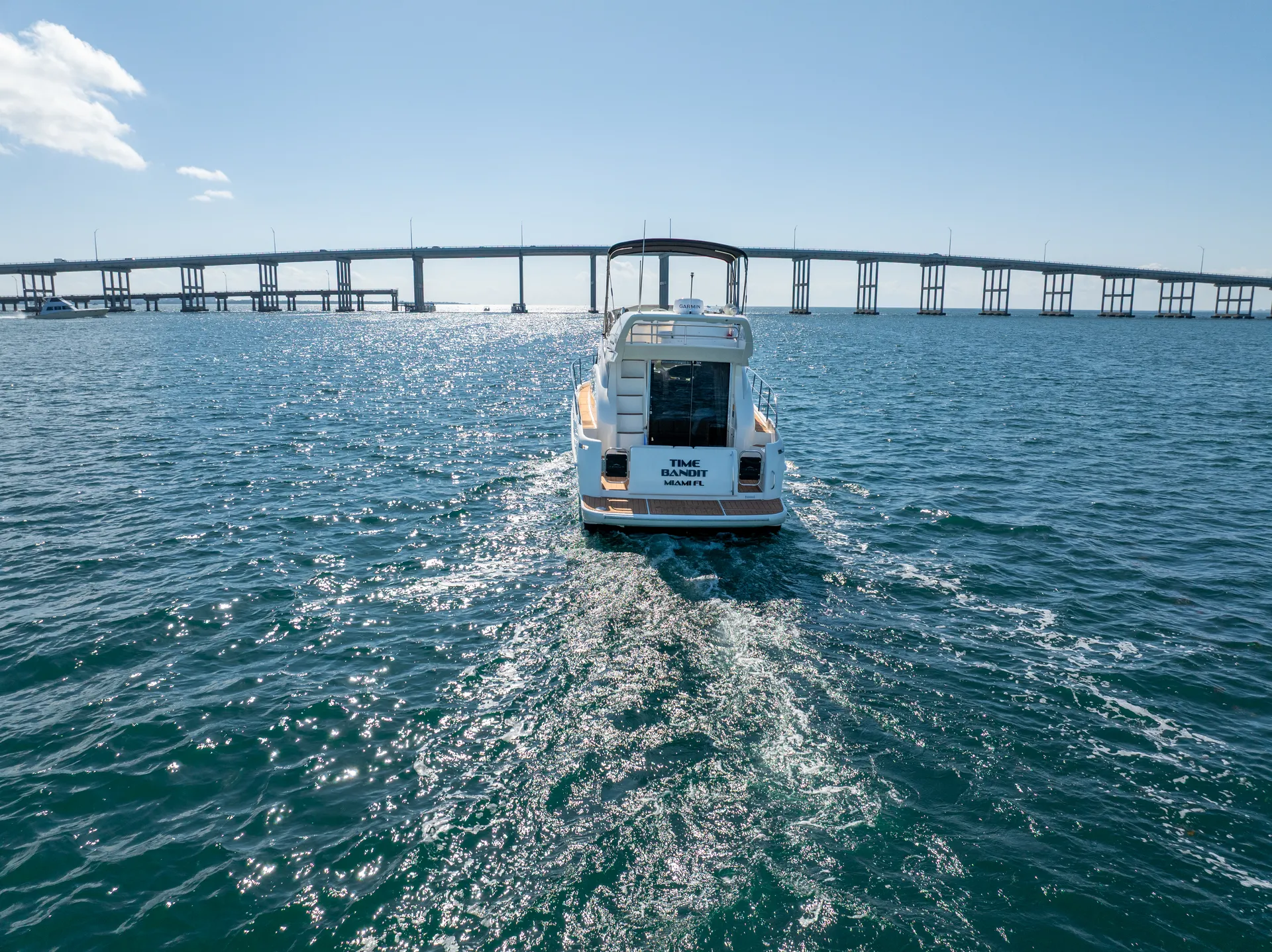 Miami’s Magic Unfolds Aboard a 45ft Azimut!