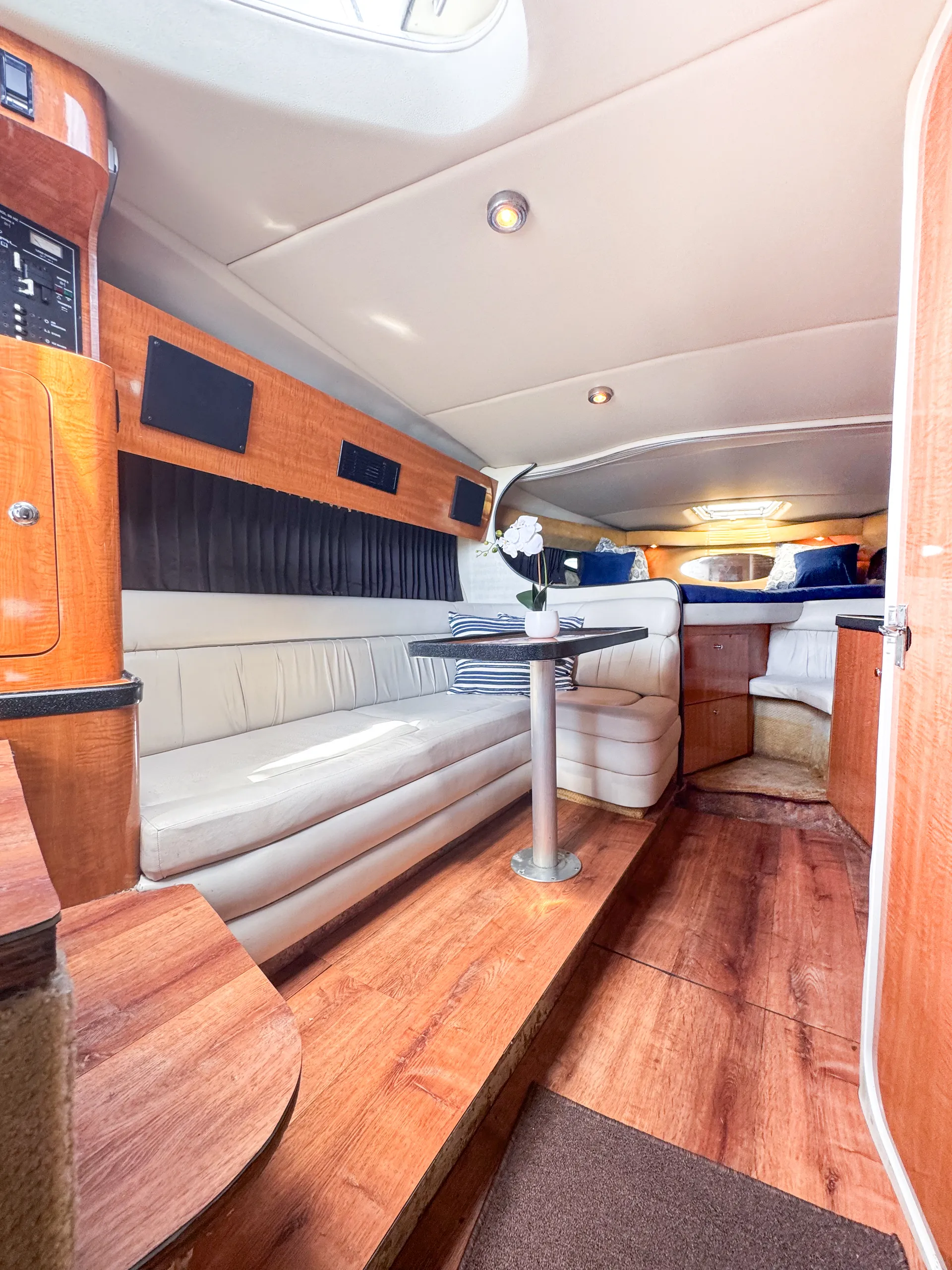 Enjoy “MIAMI” Regal 36FT in Miami!