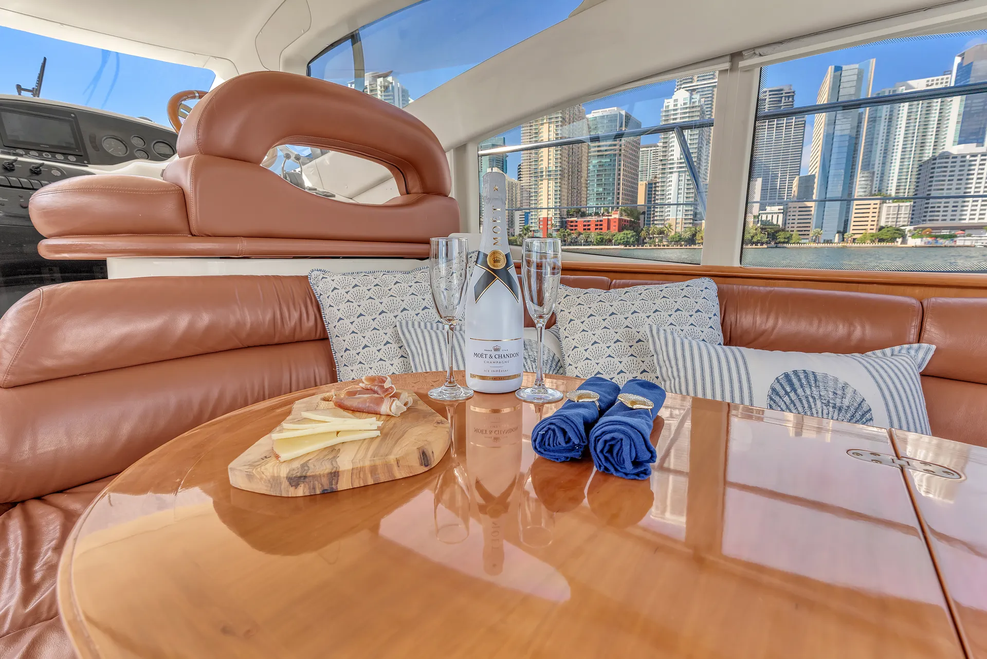 Miami’s Magic Unfolds Aboard a 45ft Azimut!
