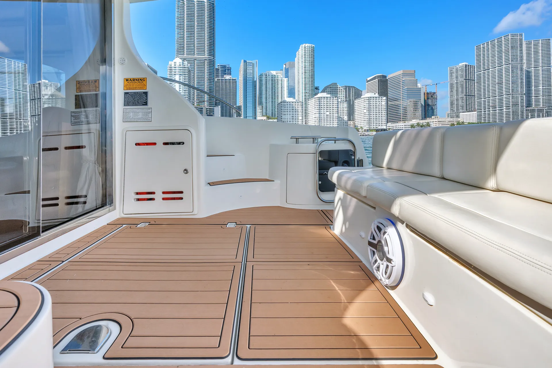 Miami’s Magic Unfolds Aboard a 45ft Azimut!