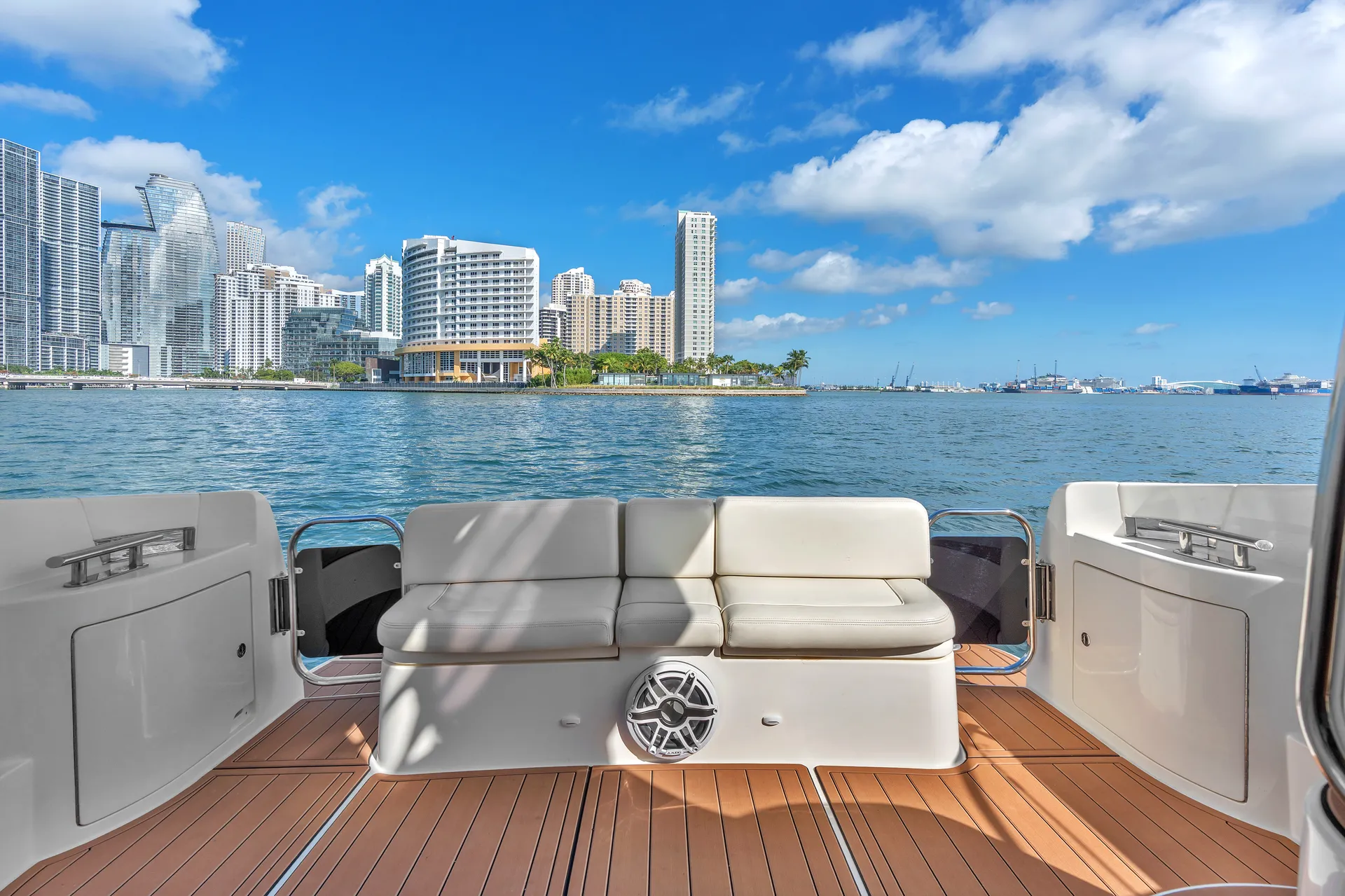 Miami’s Magic Unfolds Aboard a 45ft Azimut!