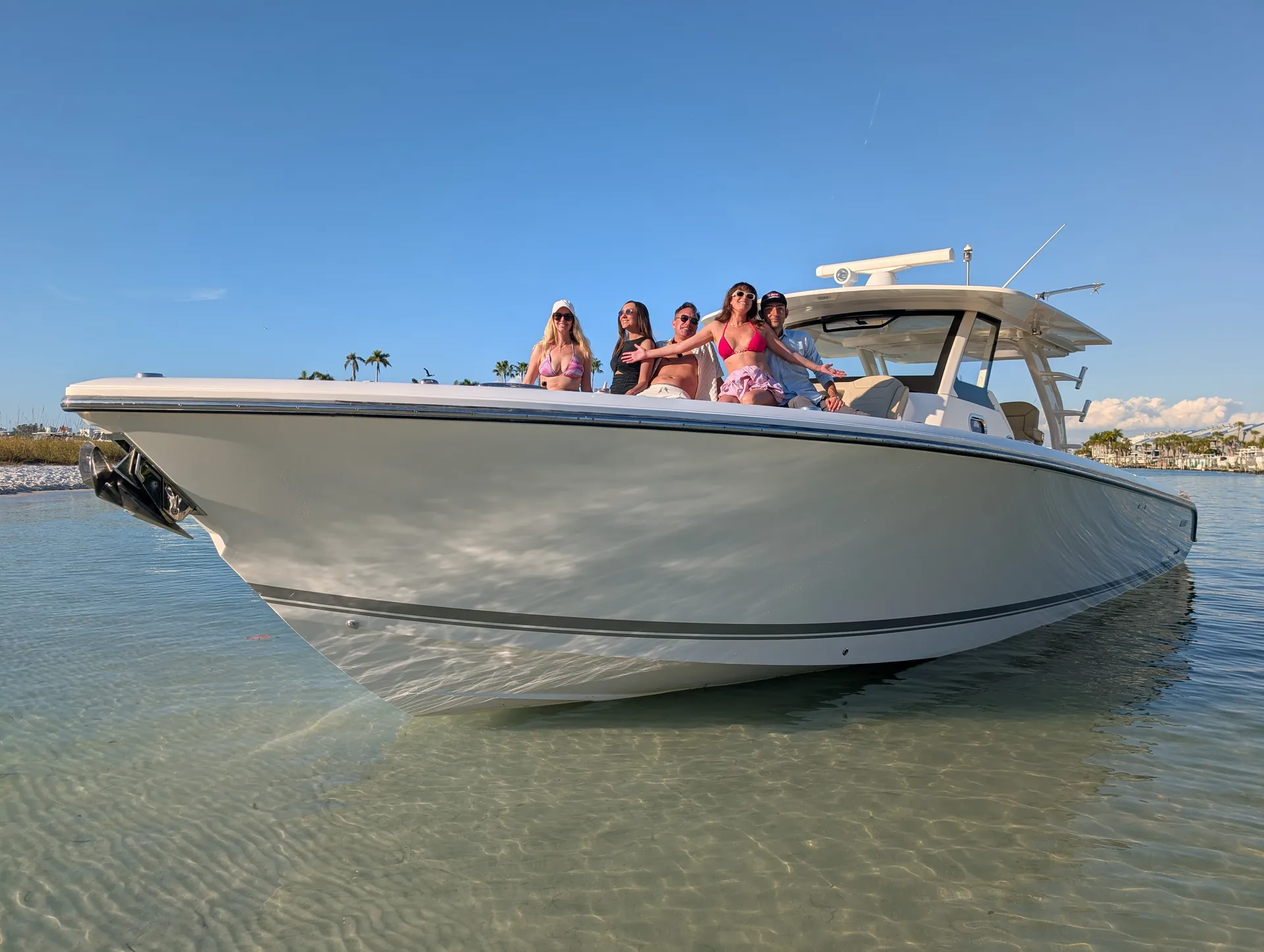 43ft Luxury Sport Yacht (Tiara Pursuit)