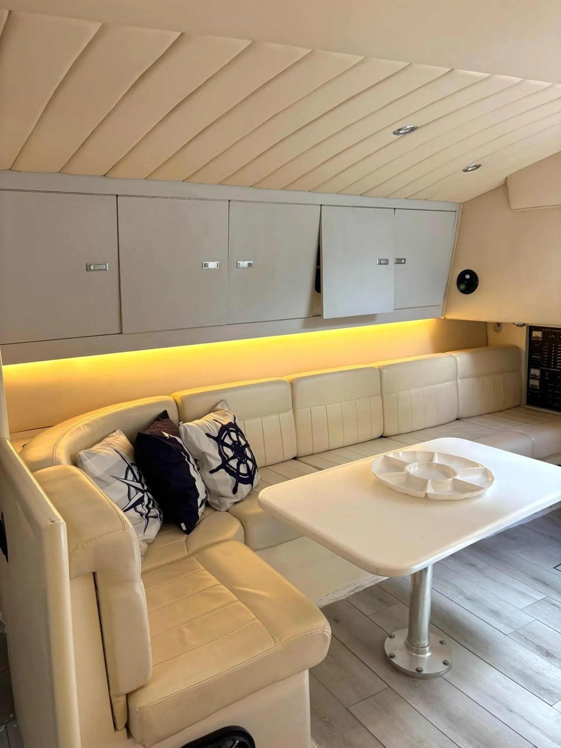 Enjoy “COPACABANA” Tempest 45FT in Miami!!