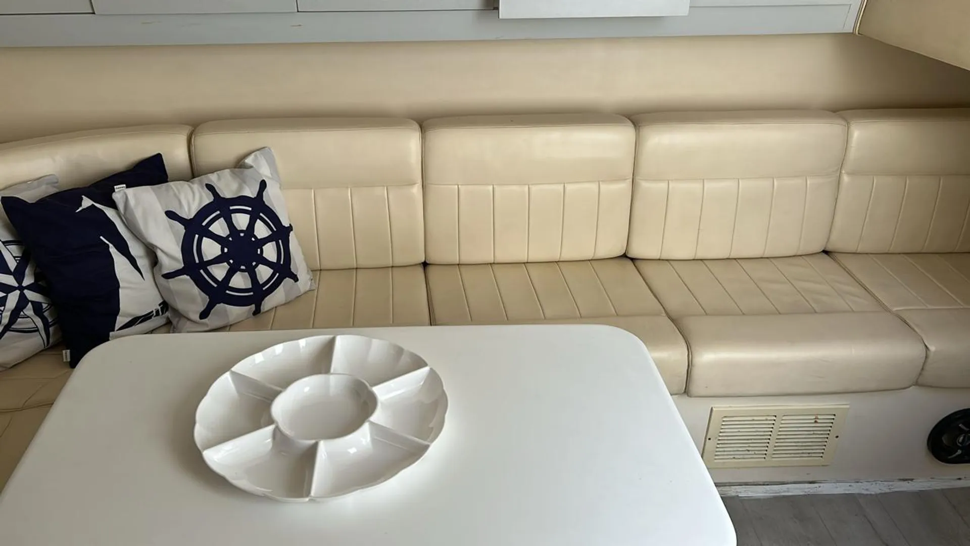 Enjoy “COPACABANA” Tempest 45FT in Miami!!