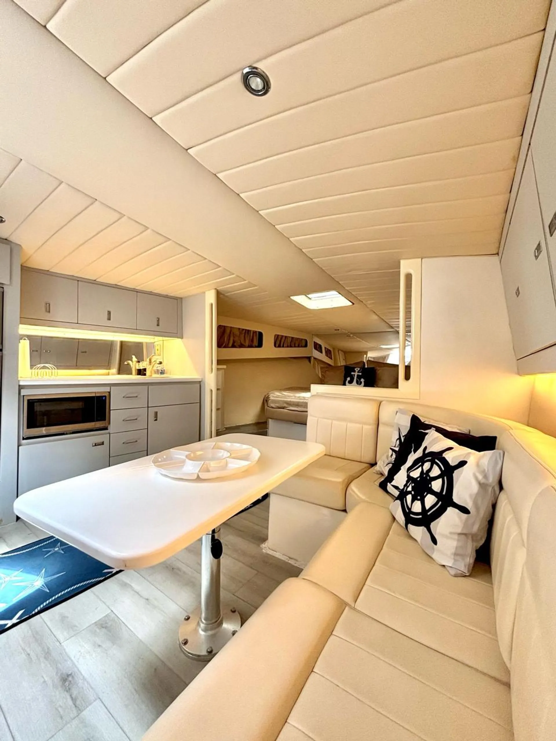 Enjoy “COPACABANA” Tempest 45FT in Miami!!