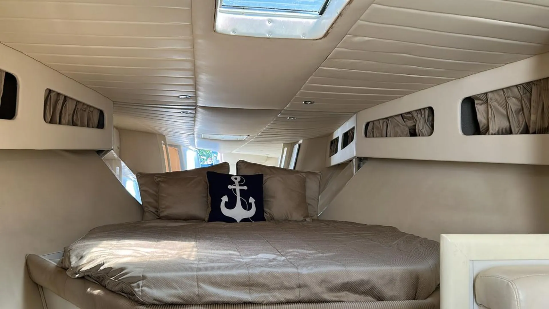 Enjoy “COPACABANA” Tempest 45FT in Miami!!