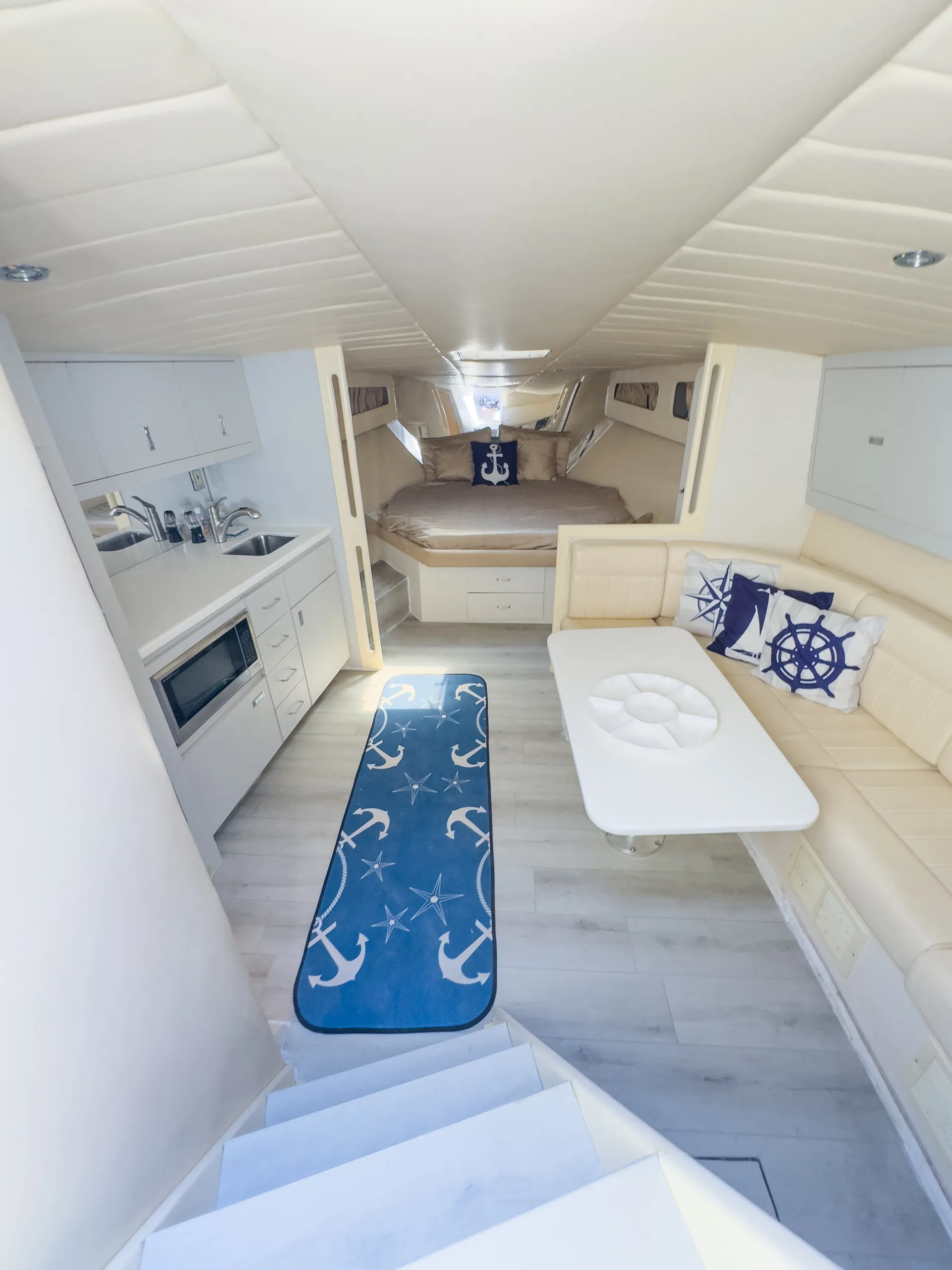 Enjoy “COPACABANA” Tempest 45FT in Miami!!