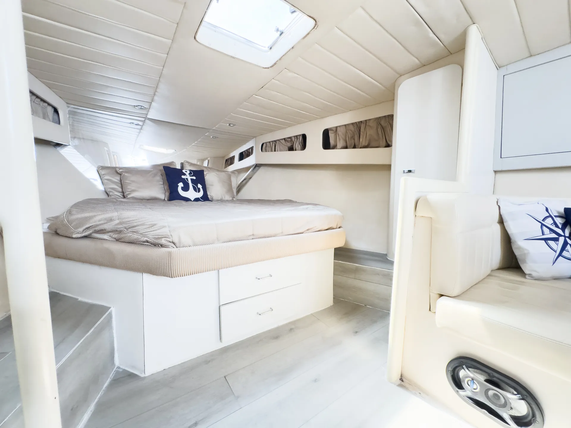 Enjoy “COPACABANA” Tempest 45FT in Miami!!