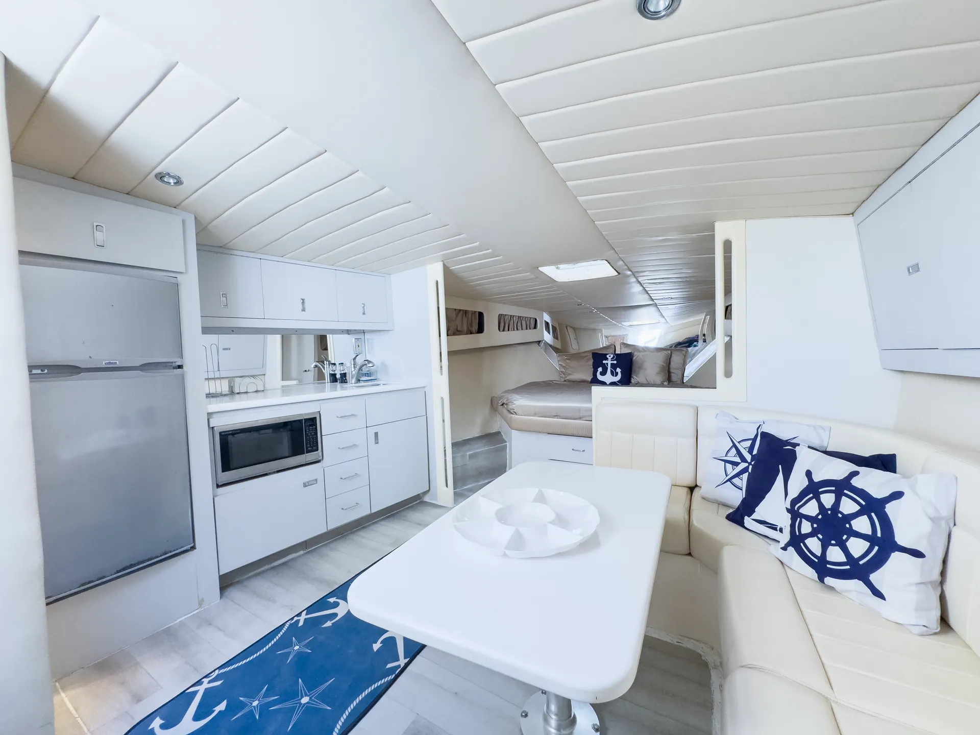 Enjoy “COPACABANA” Tempest 45FT in Miami!!