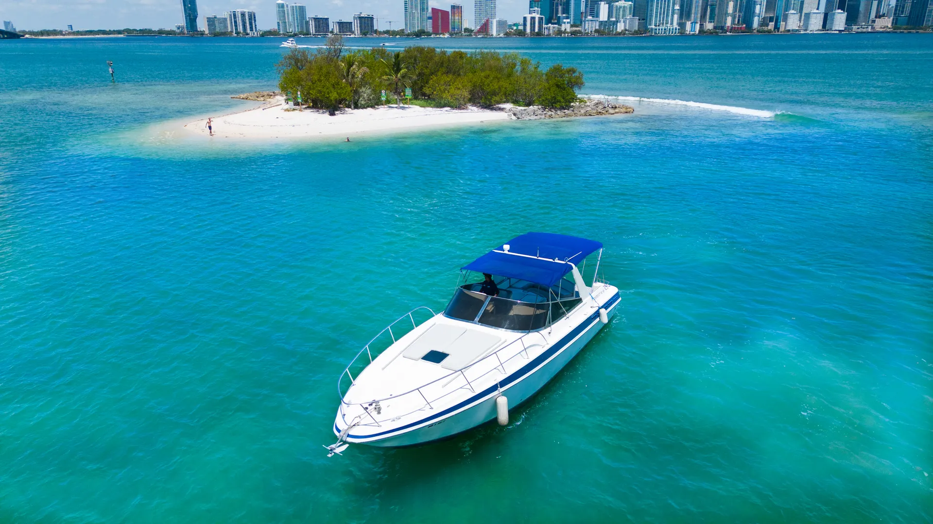 Enjoy “COPACABANA” Tempest 45FT in Miami!!