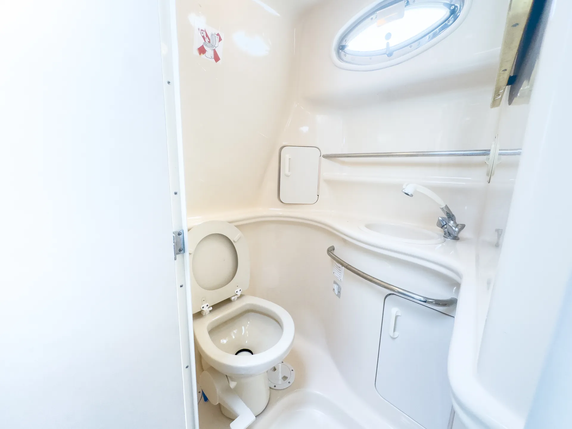 Experience "HABANA“ Sundancer 37FT in Miami!