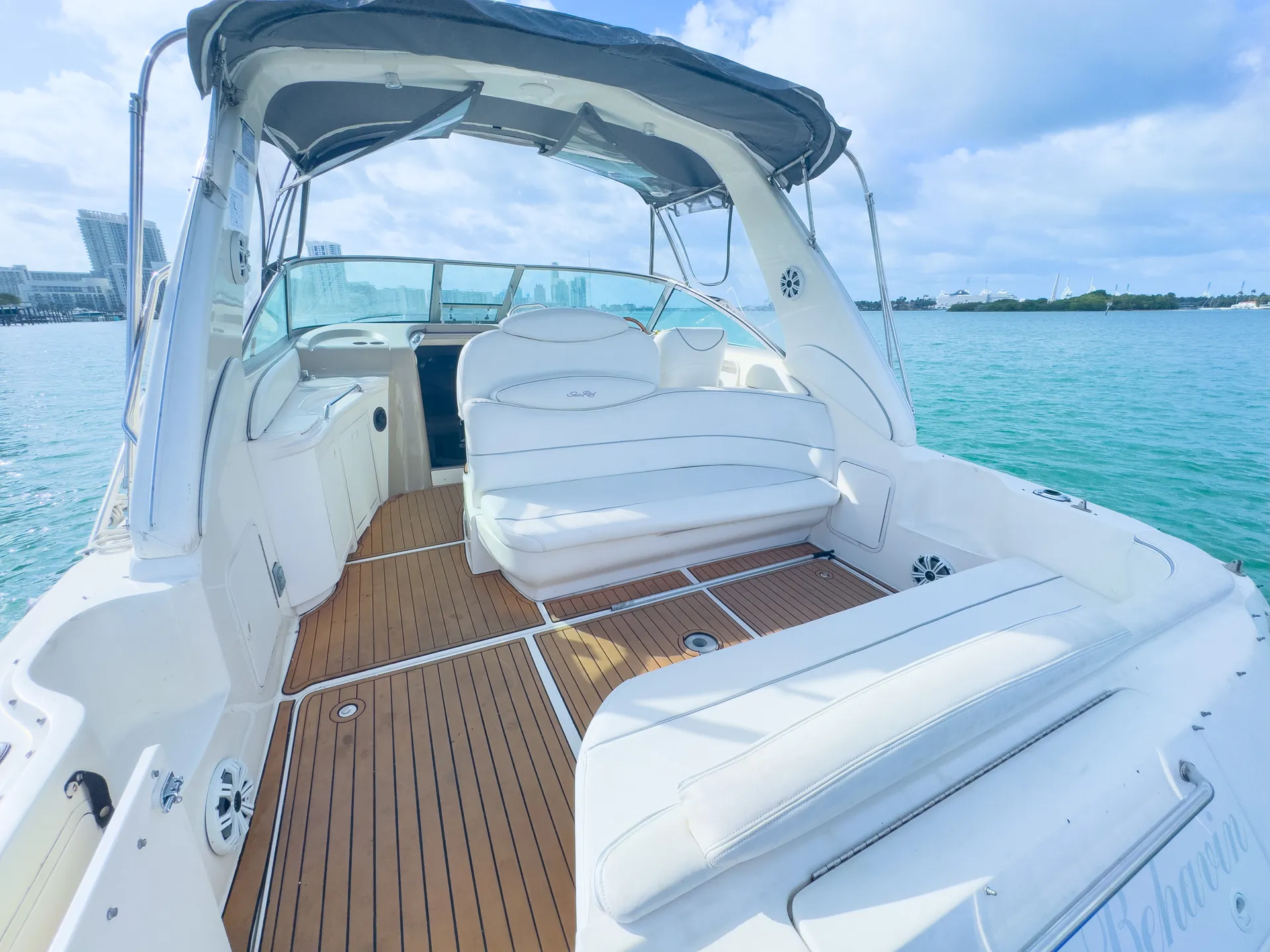 Experience "HABANA“ Sundancer 37FT in Miami!