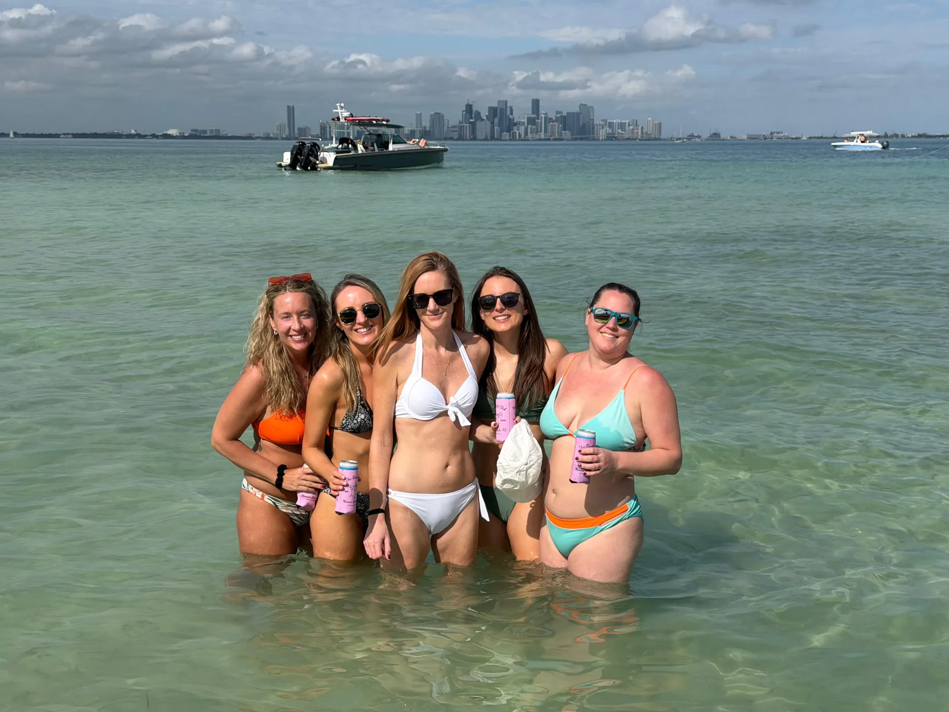 Enjoy “MIAMI” Regal 36FT in Miami!