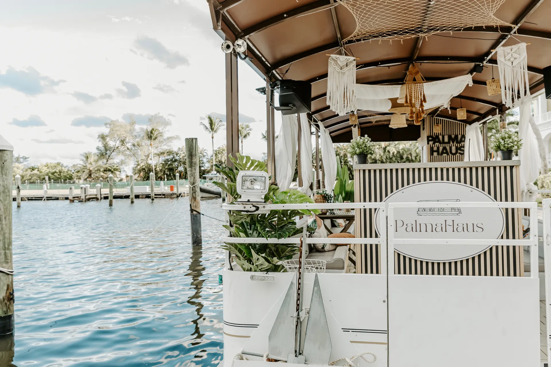 WZI 4010 Catamaran in West Palm Beach, FL — photo 3