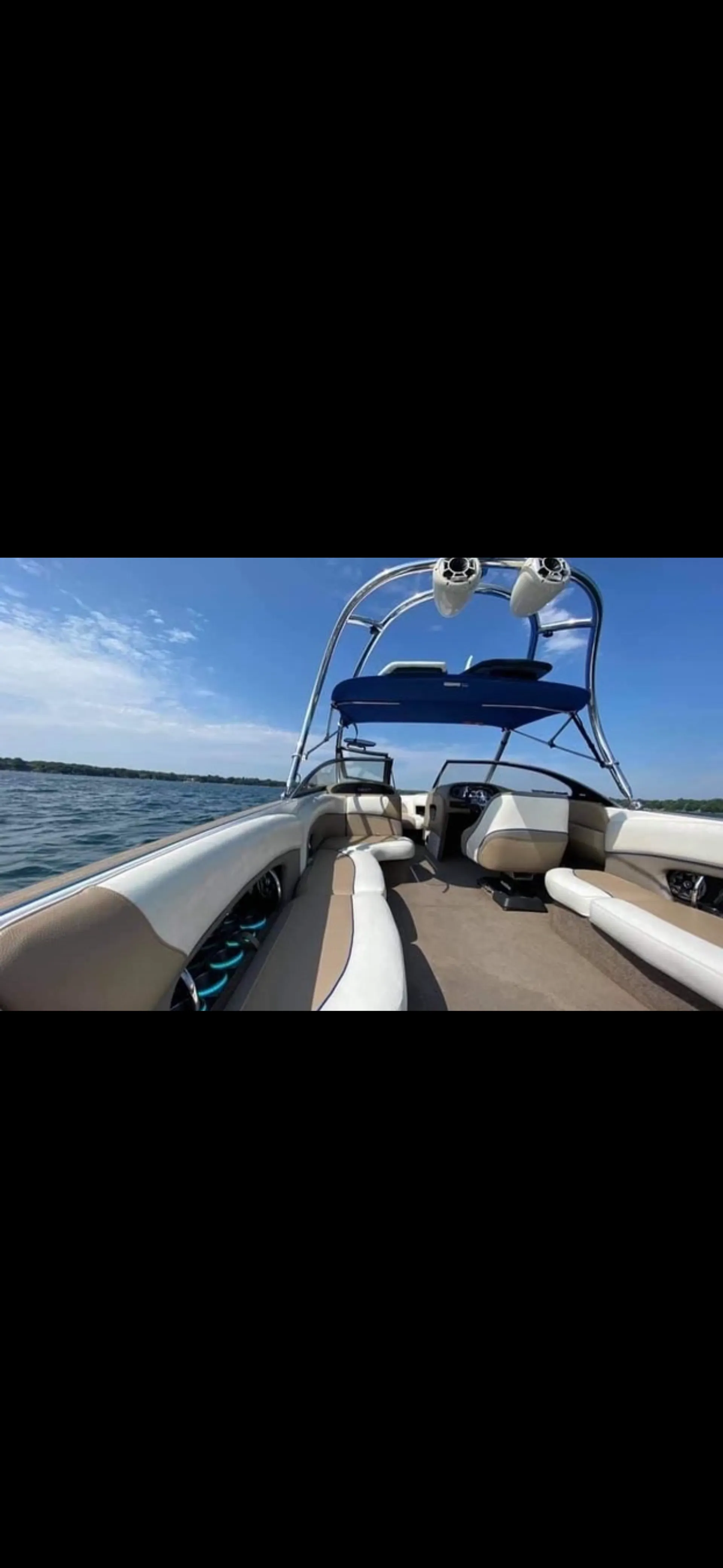 Custom Surfing/Wakeboarding Malibu Wakesetter